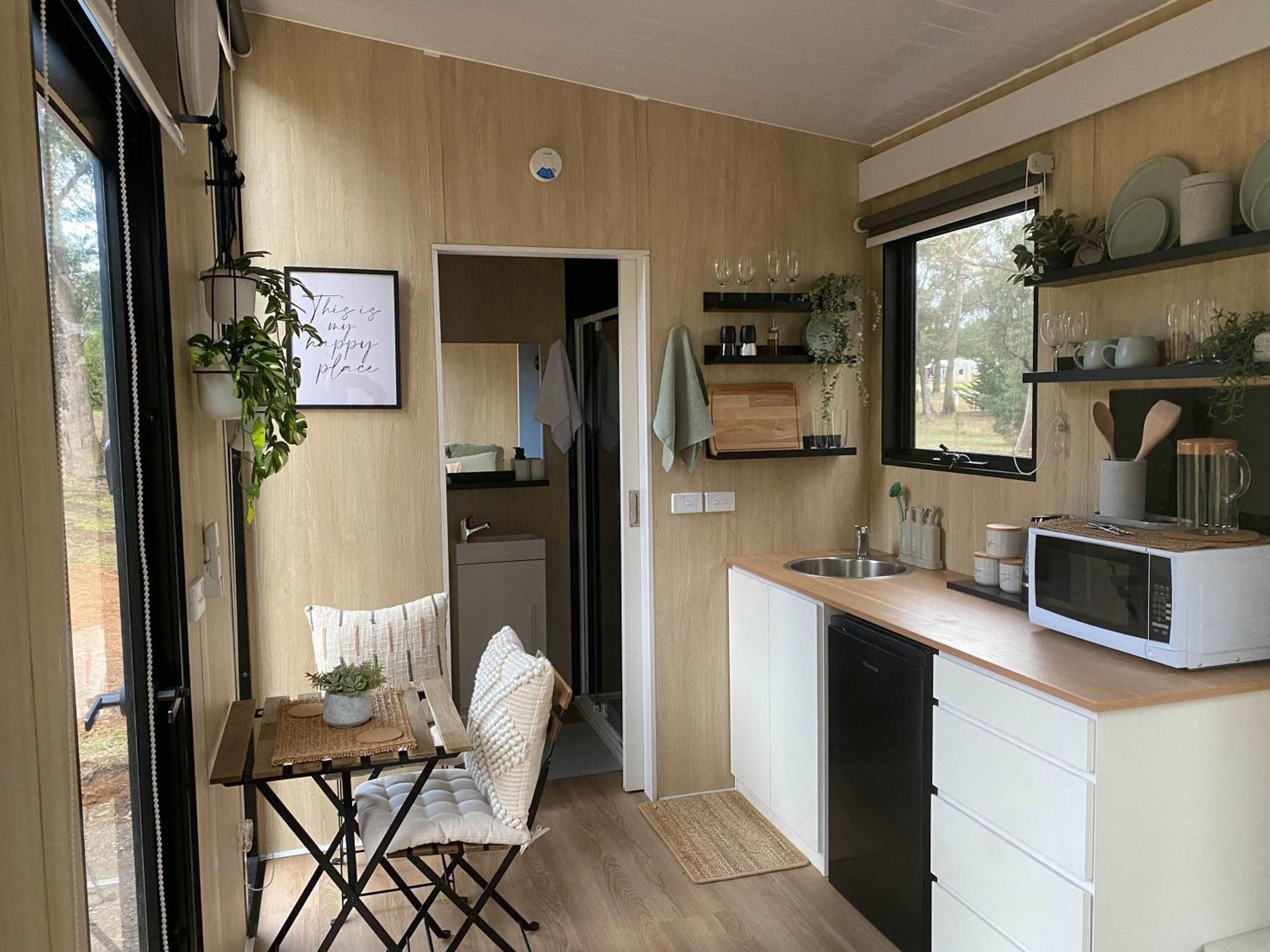 Mobile Home photo 2