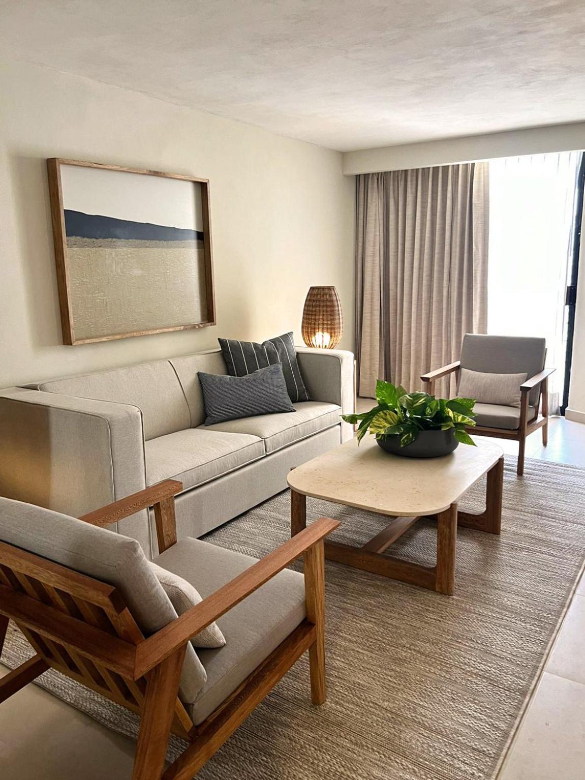 Royal Deluxe Room With Sea View - Photo 4