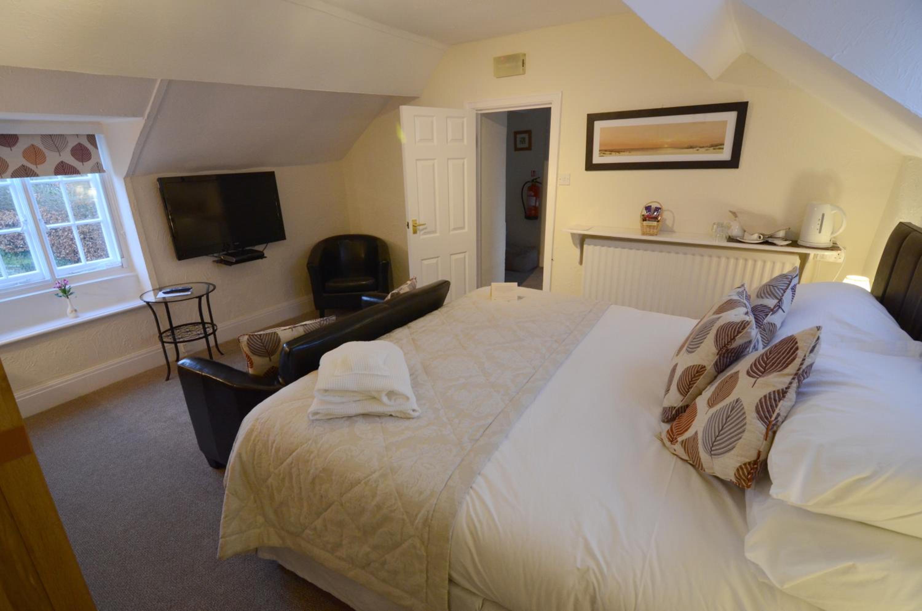 Quadruple Room with Private Bathroom photo 1