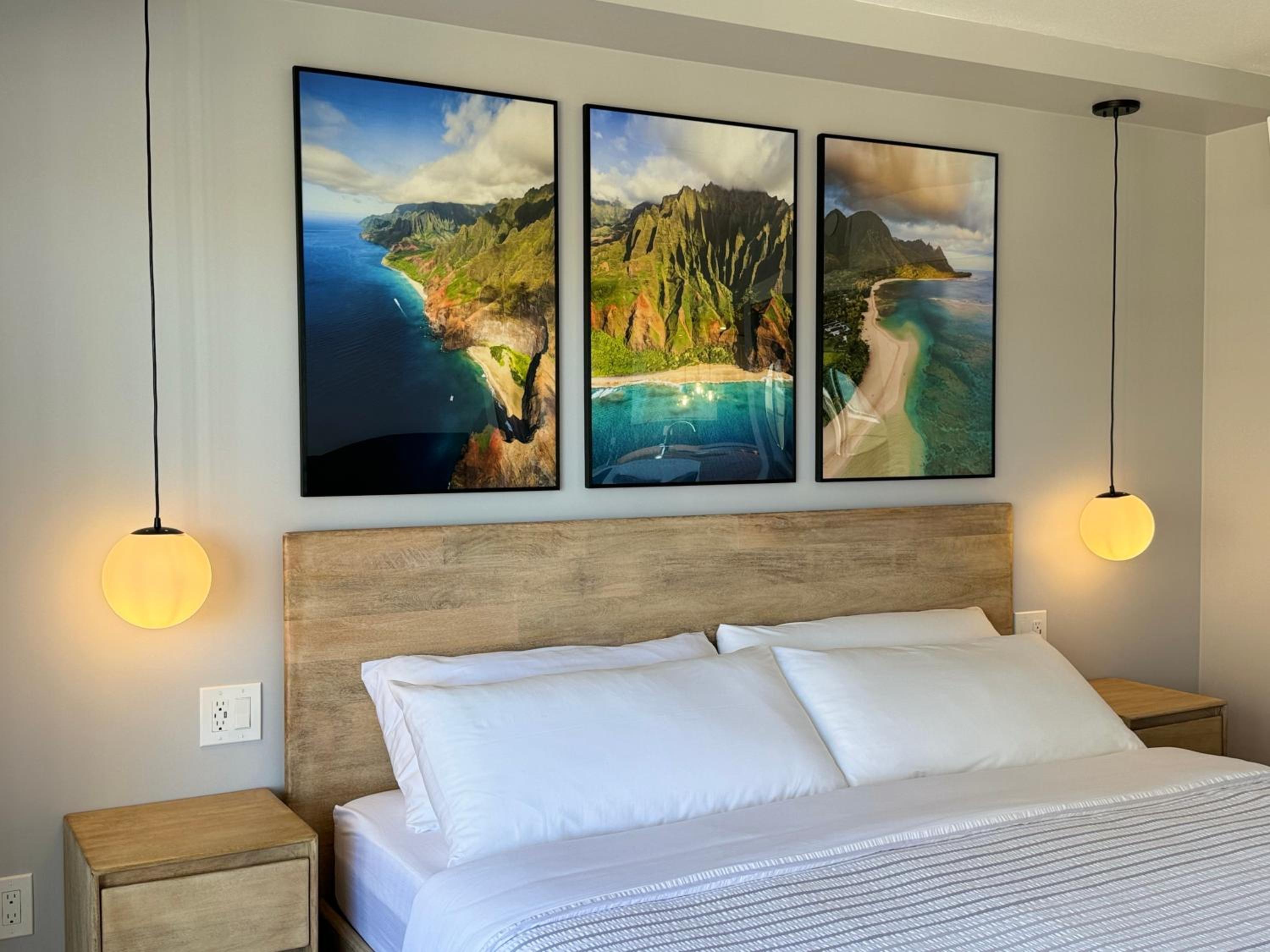 Panoramic Oceanview Resort - Full Kitchen in Each Unit, 2 Swimming Pools, Onsite Restaurants, Fireworks Every Friday: One-Bedroom Apartment - Oceanfront photo