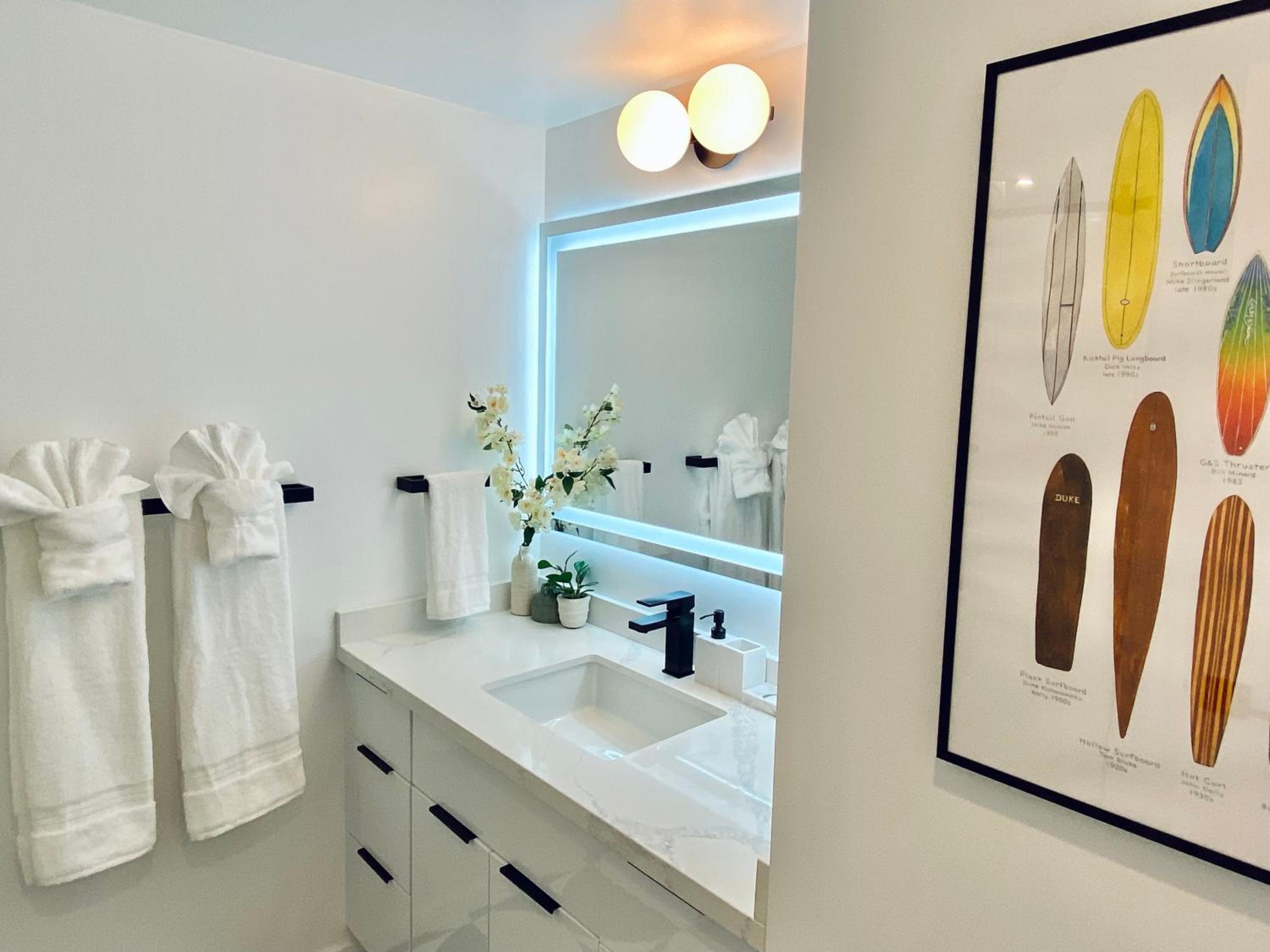 Panoramic Oceanview Resort - Full Kitchen in Each Unit, 2 Swimming Pools, Onsite Restaurants, Fireworks Every Friday: One-Bedroom Apartment - Oceanfront photo