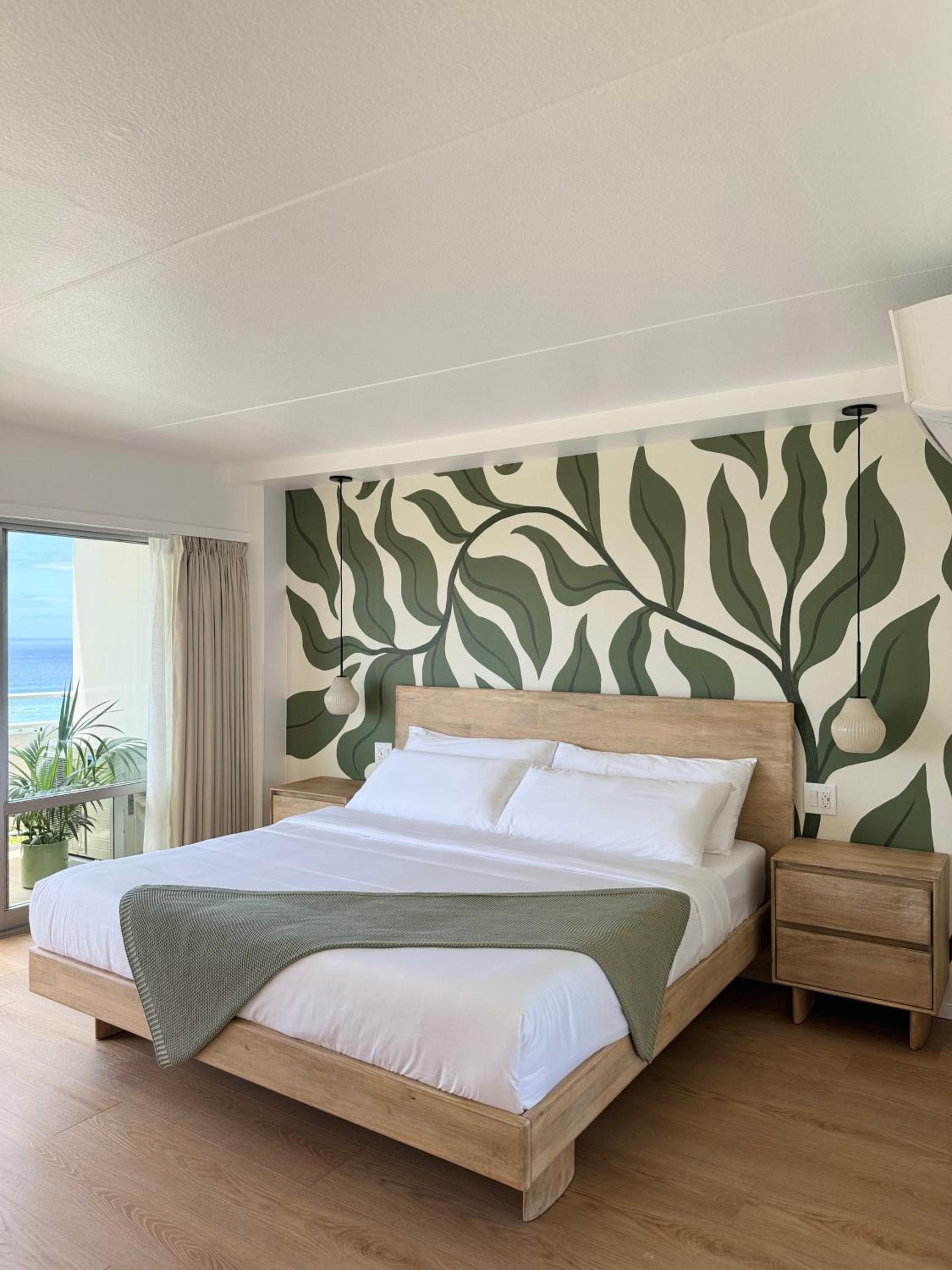 Panoramic Oceanview Resort - Full Kitchen in Each Unit, 2 Swimming Pools, Onsite Restaurants, Fireworks Every Friday: One-Bedroom Apartment - Oceanfront photo