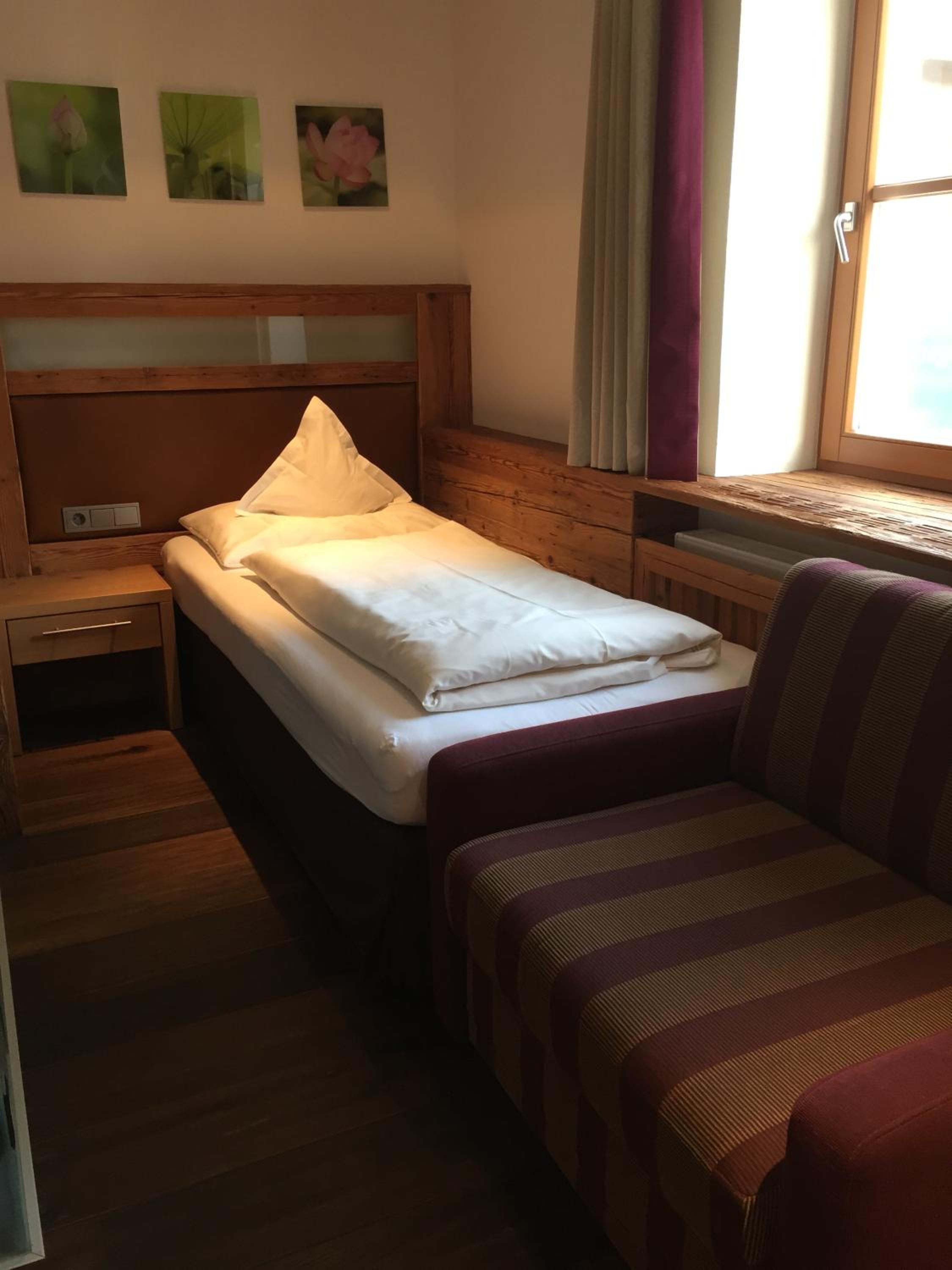 Single Room photo 1