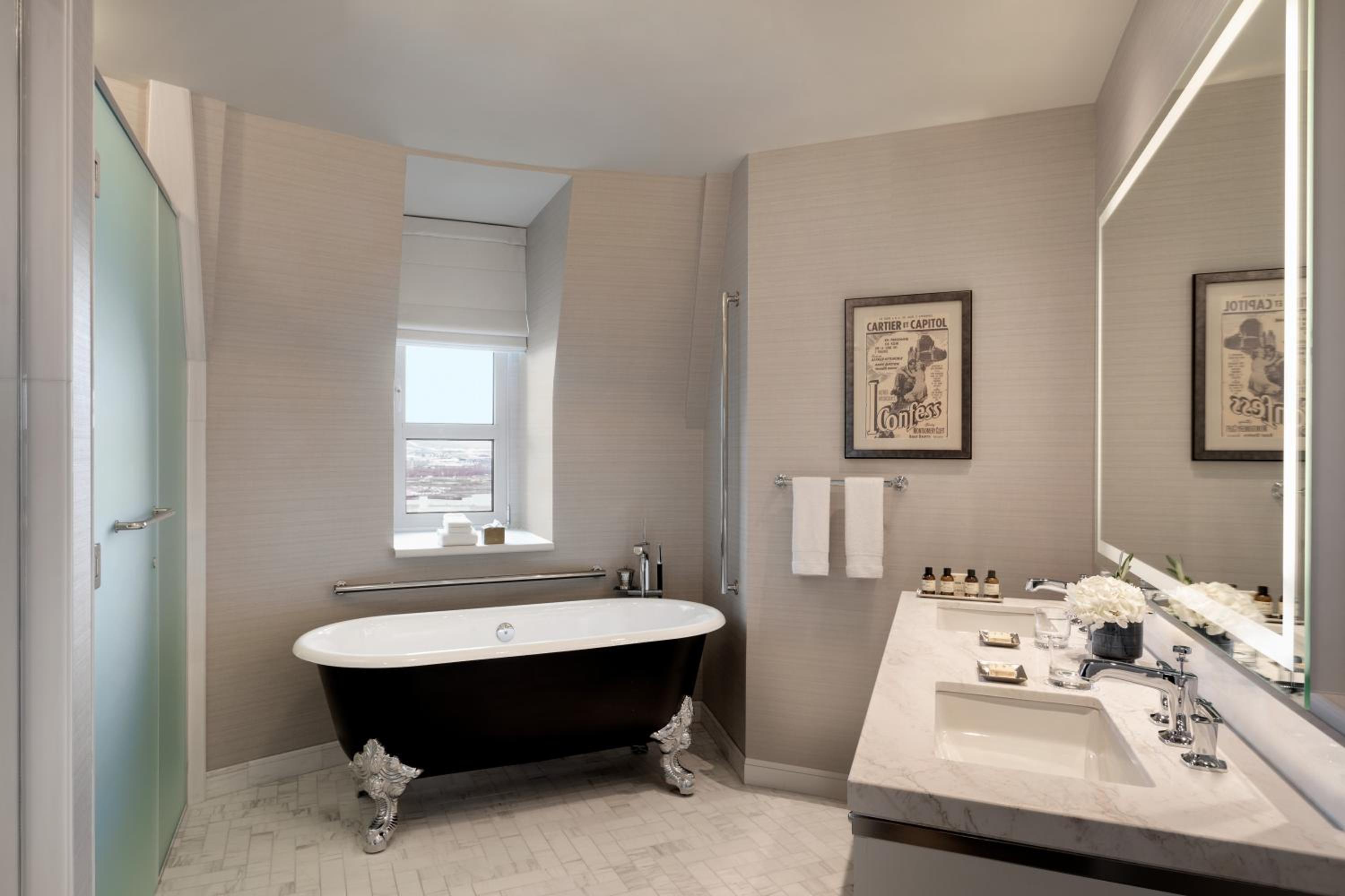 Hitchock One Bedroom Suite with View