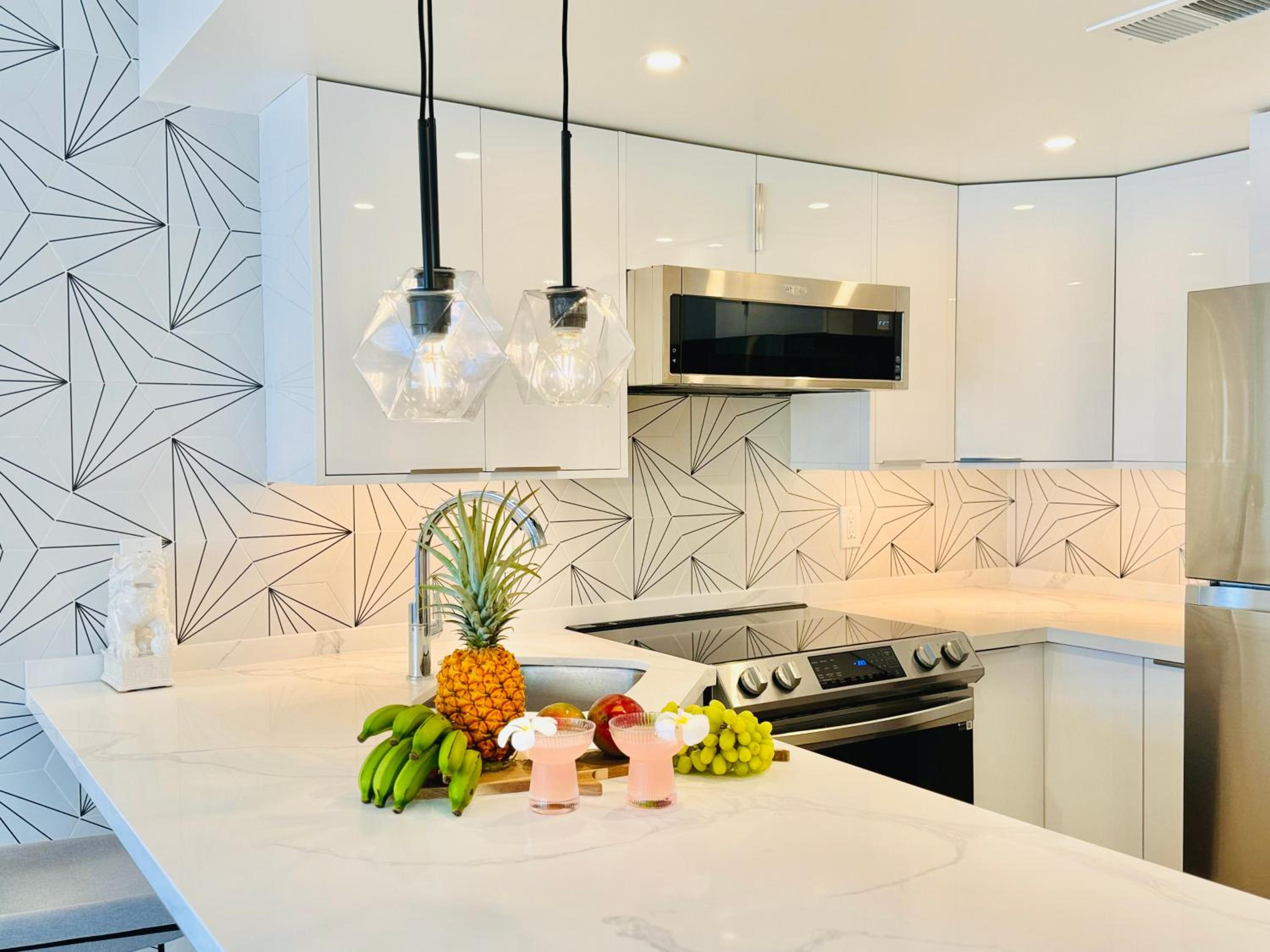 Panoramic Oceanview Resort - Full Kitchen in Each Unit, 2 Swimming Pools, Onsite Restaurants, Fireworks Every Friday: One-Bedroom Apartment - Oceanfront photo