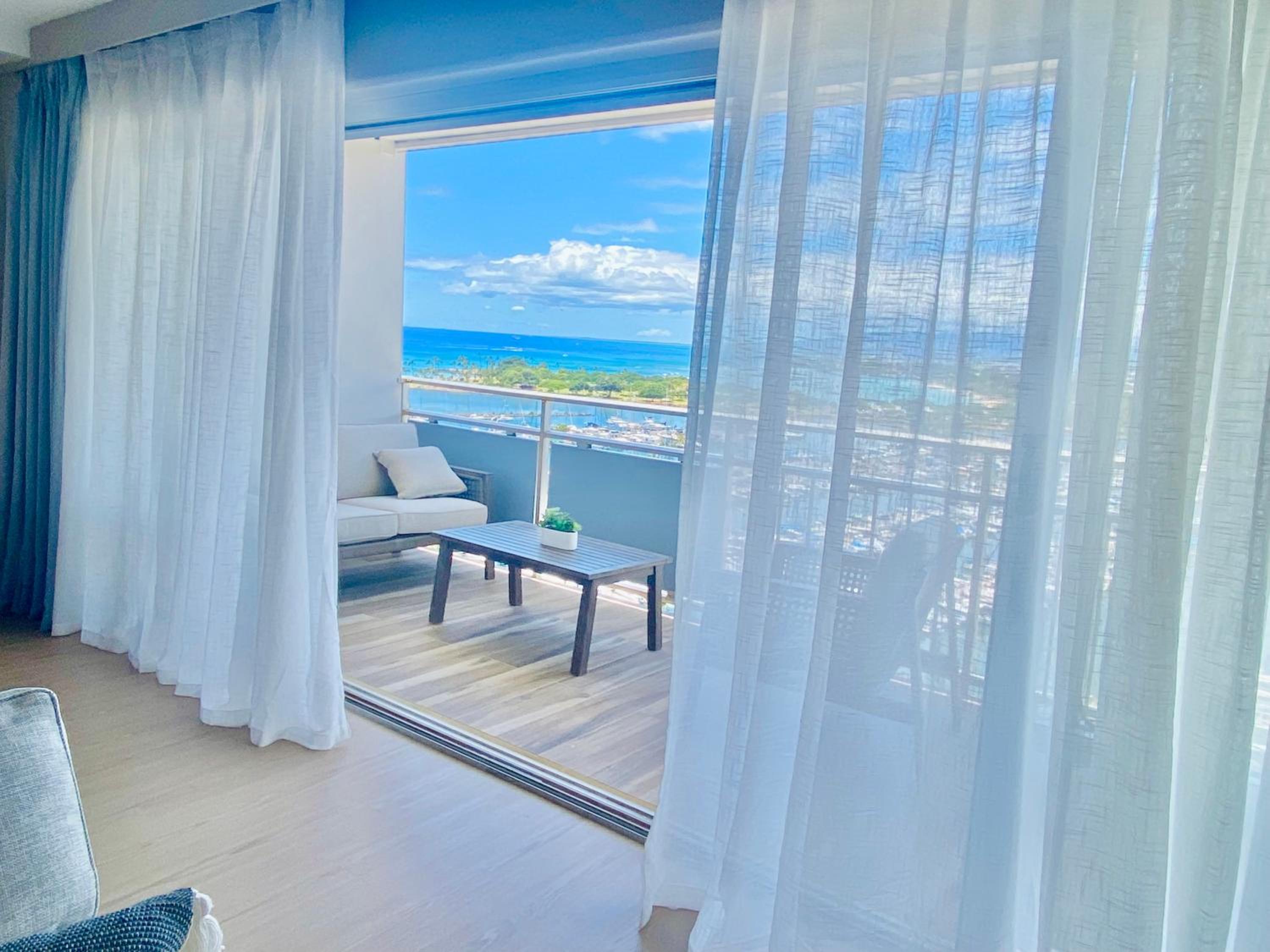 Panoramic Oceanview Resort - Full Kitchen in Each Unit, 2 Swimming Pools, Onsite Restaurants, Fireworks Every Friday: One-Bedroom Apartment - Oceanfront photo