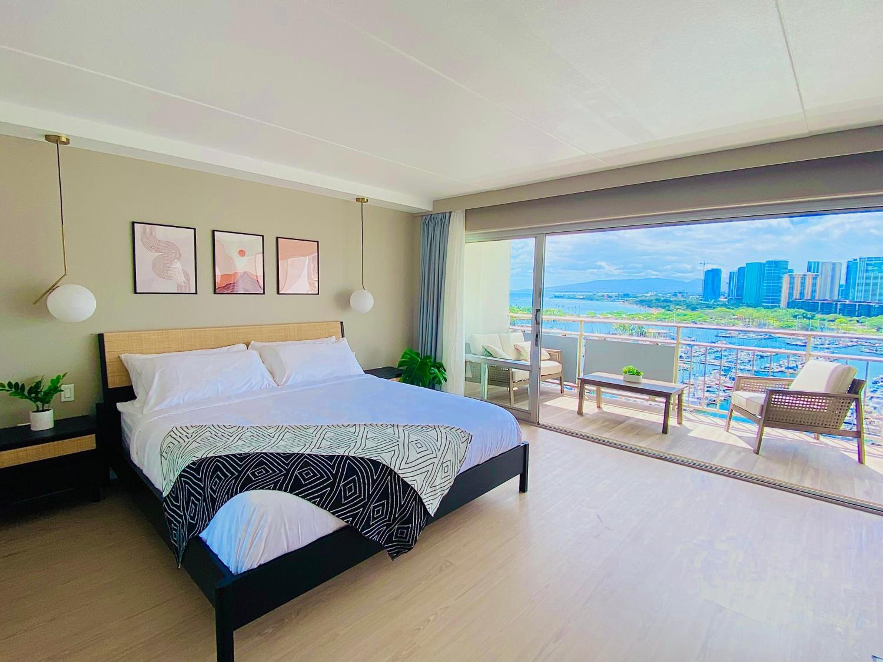 One-Bedroom Apartment - Oceanfront