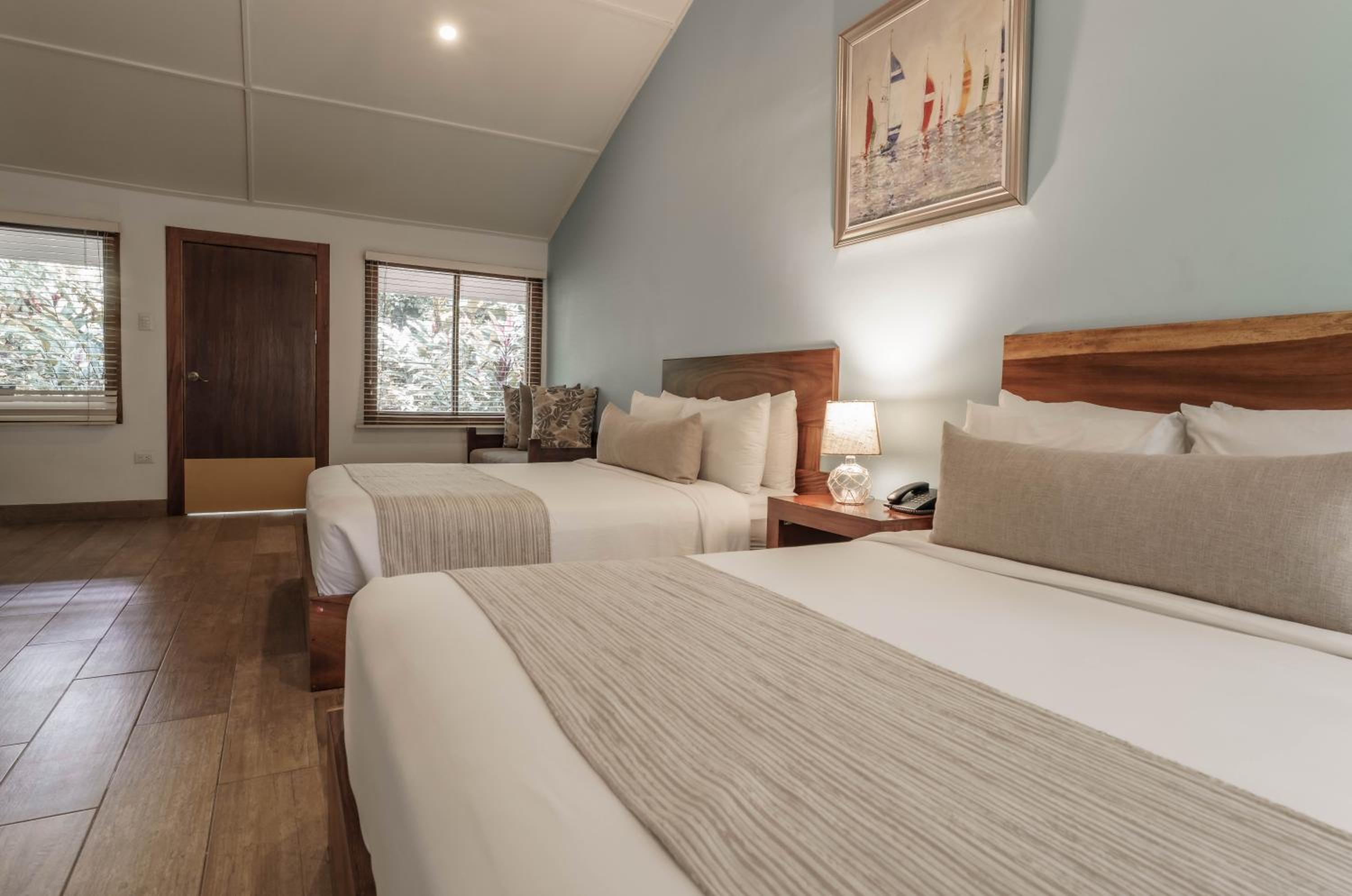 Standard 2 Queen Beds - Photo 2