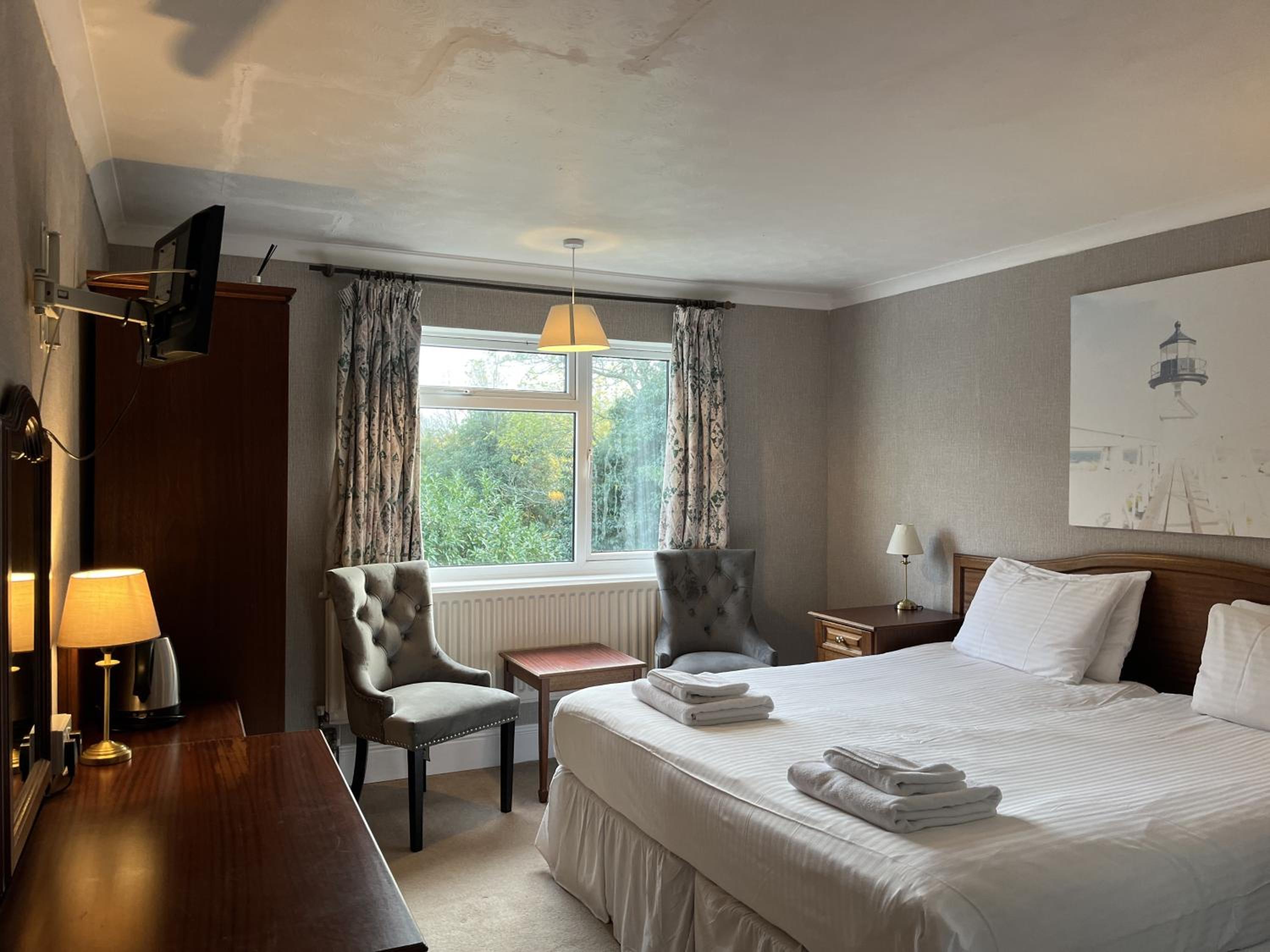 Superior Double or Twin Room (no pets) - Photo 2