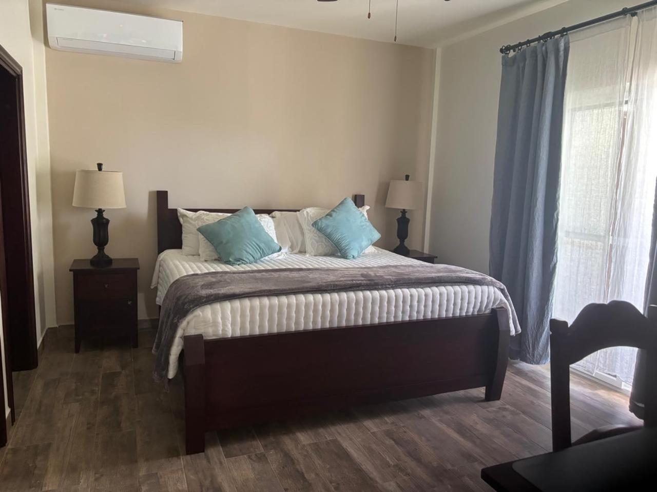 Two-Bedroom Suite photo 3