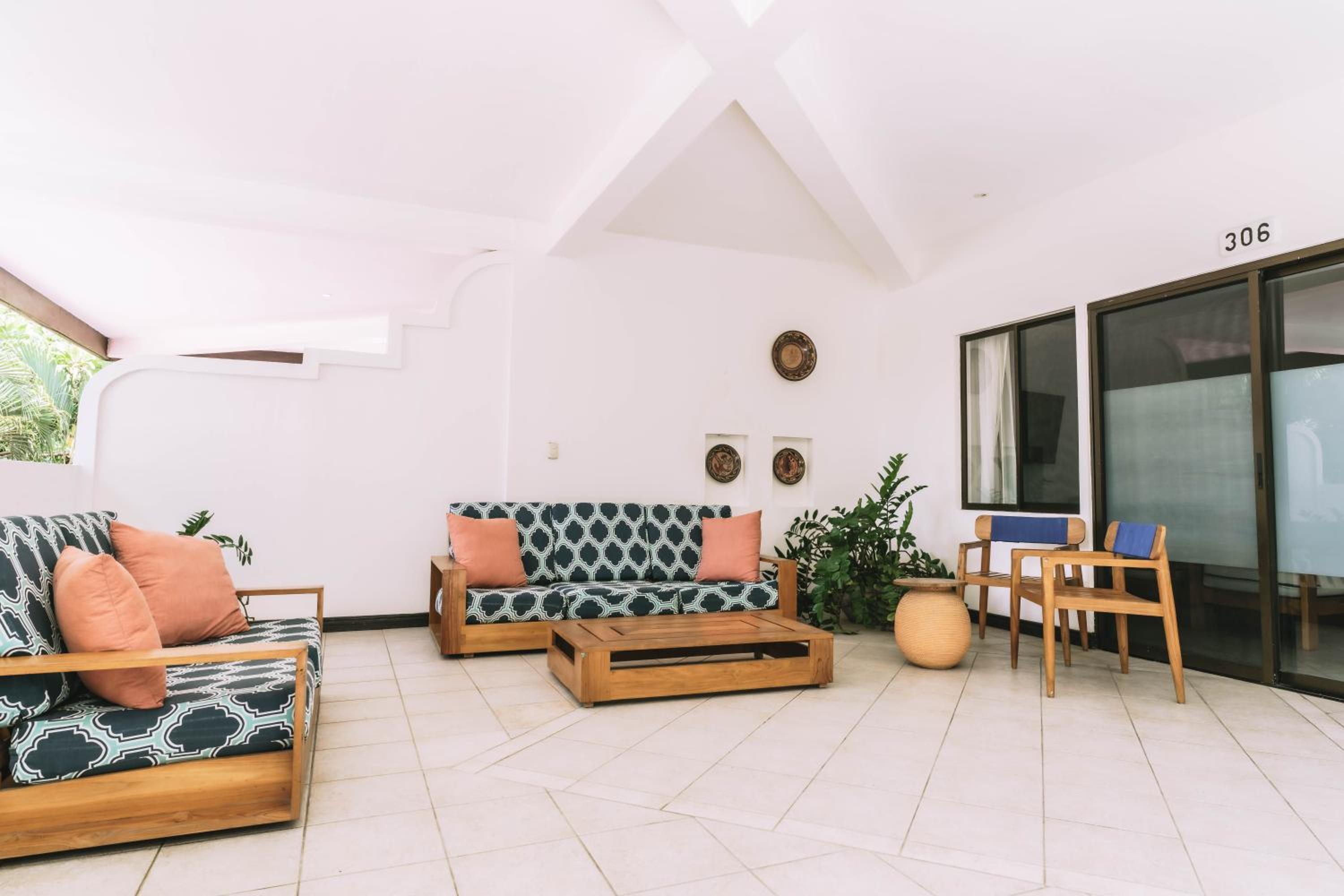 Family Suite - Photo 7