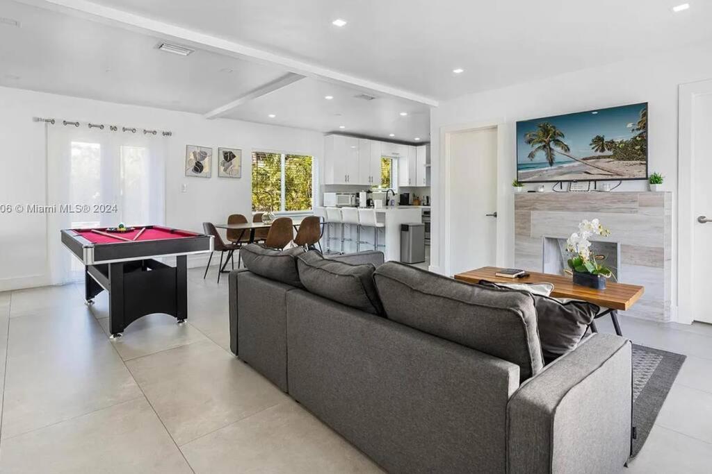 Villa photo 1