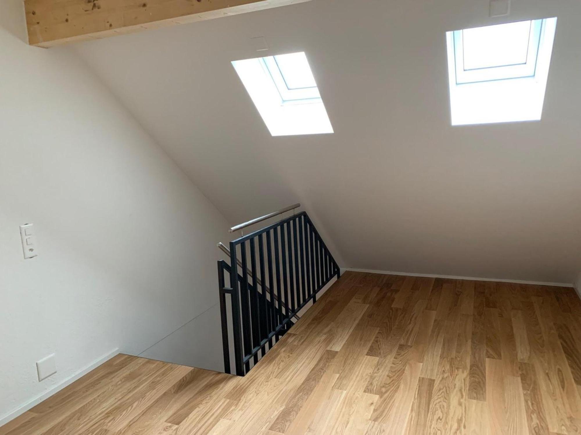 Apartment - Split Level photo 2