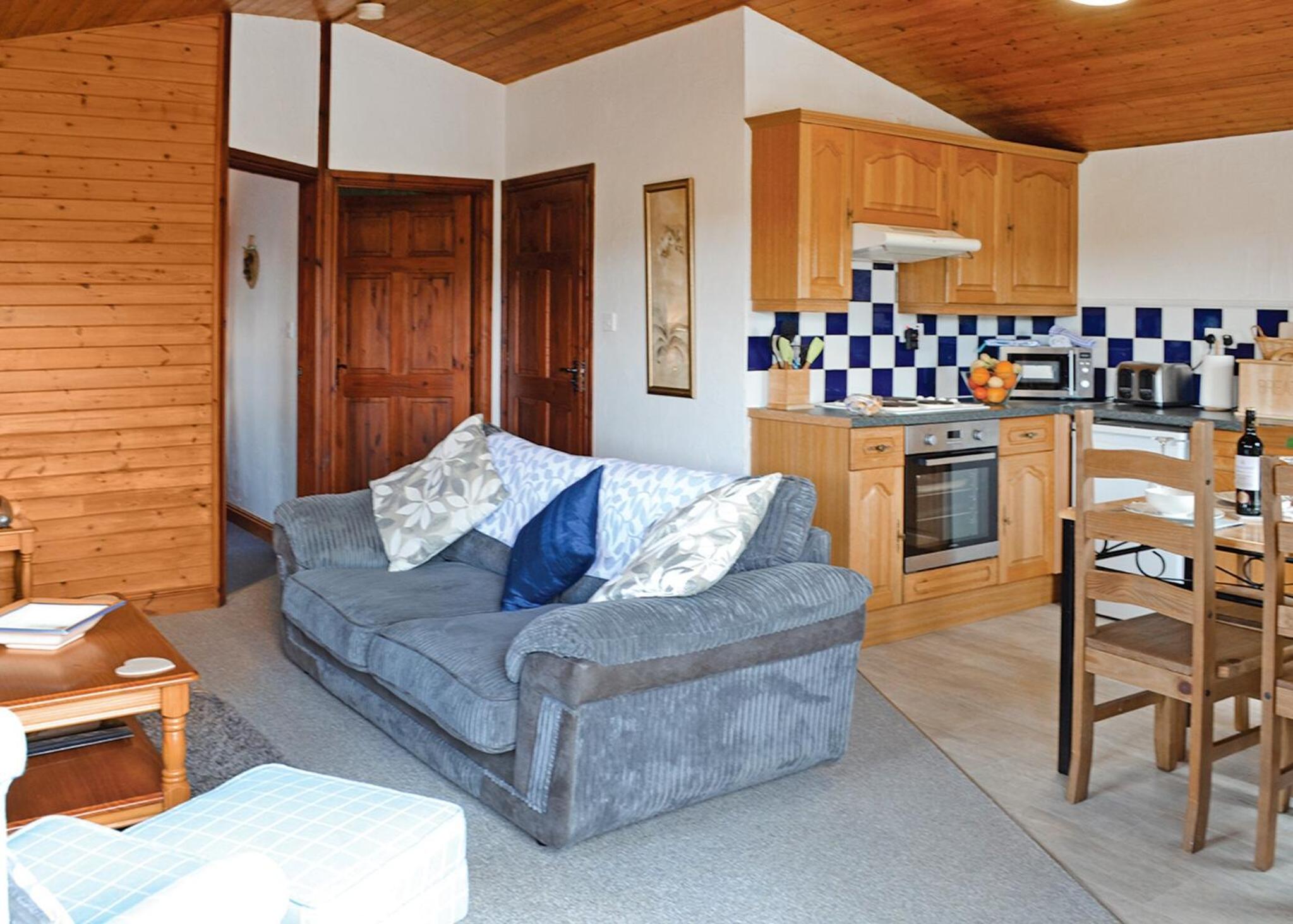 Two-Bedroom House photo 2