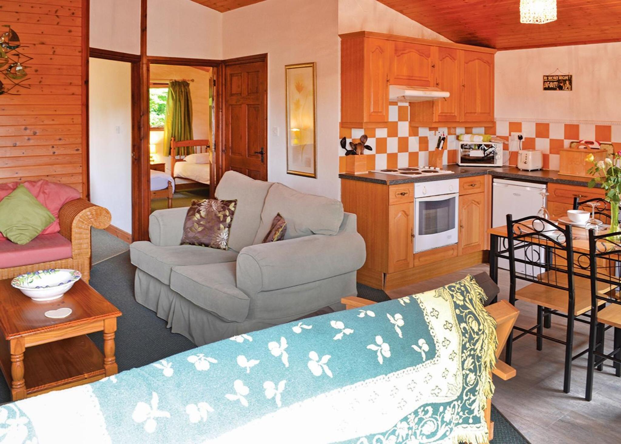 Two-Bedroom House photo 3