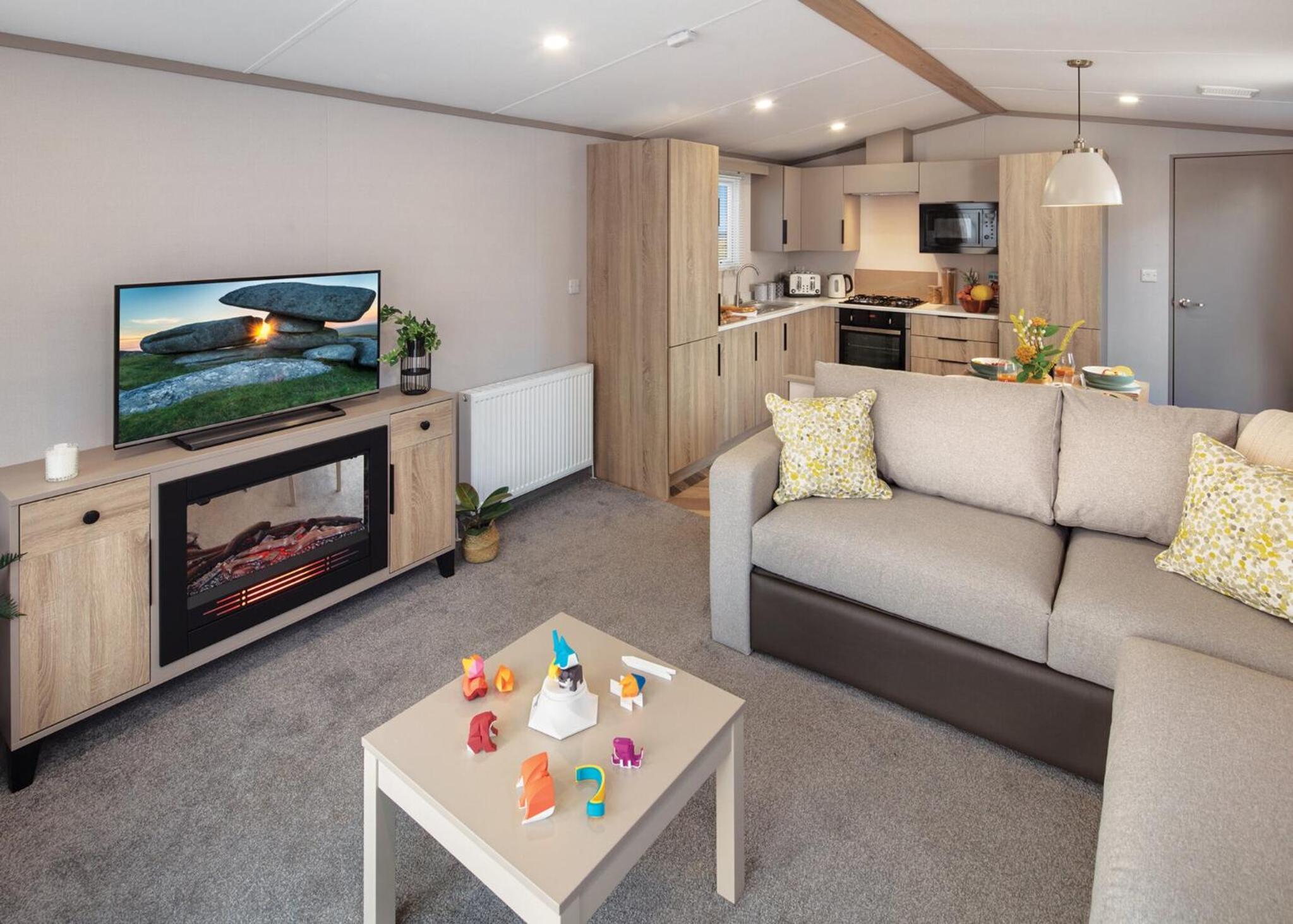 Mobile Home 4 photo 1