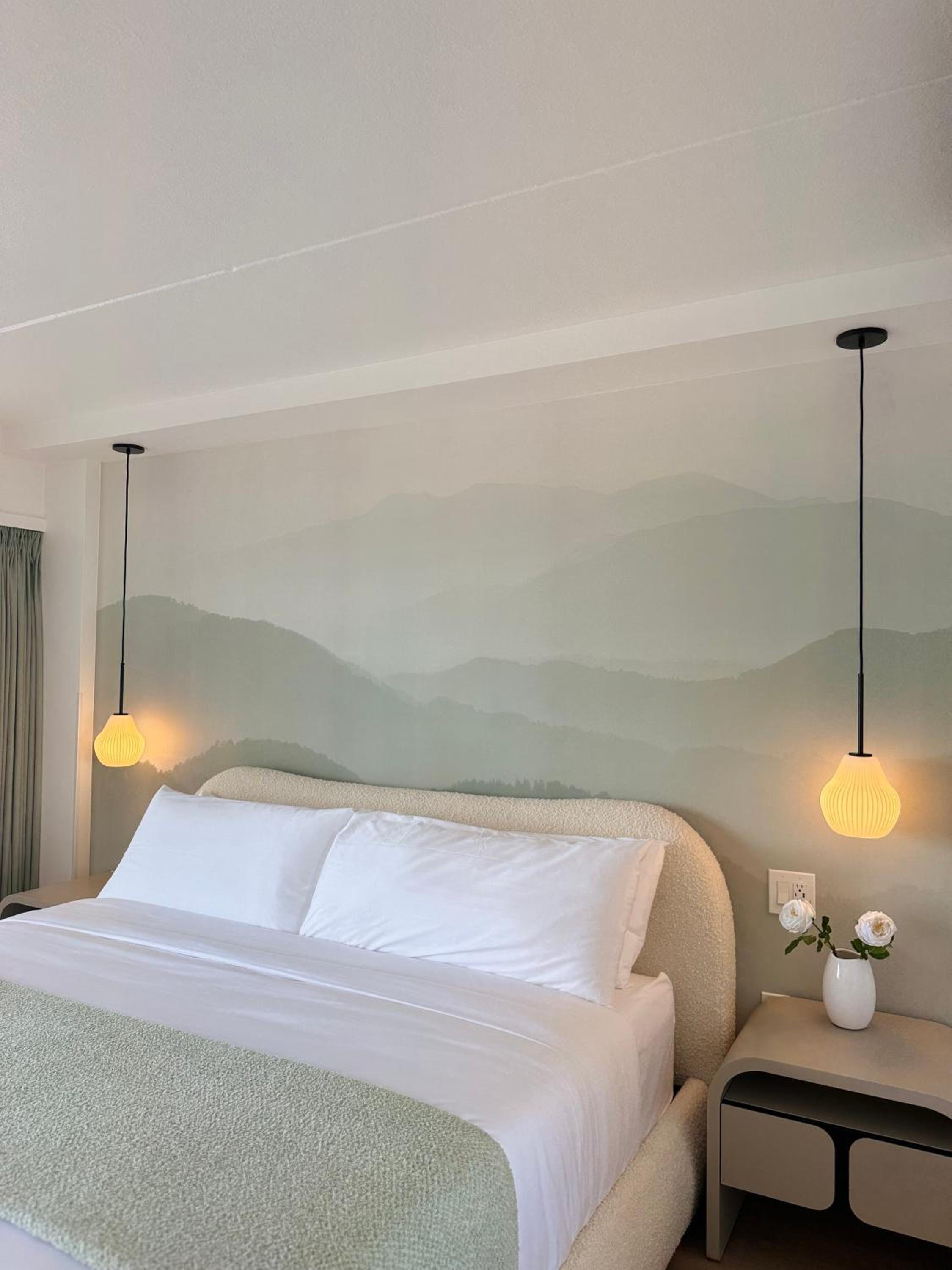 Panoramic Oceanview Resort - Full Kitchen in Each Unit, 2 Swimming Pools, Onsite Restaurants, Fireworks Every Friday: One-Bedroom Apartment - Oceanfront photo