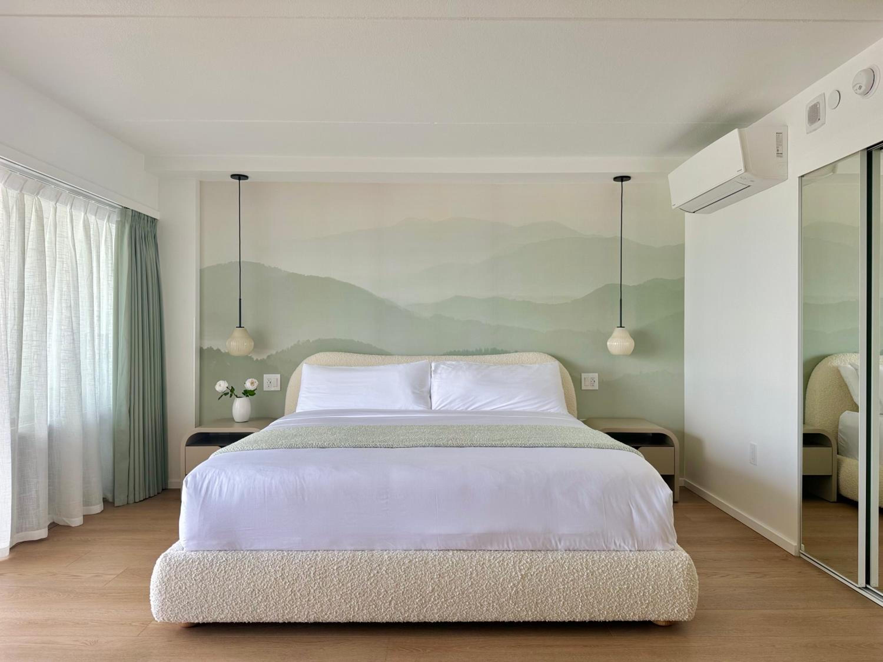One-Bedroom Apartment - Oceanfront