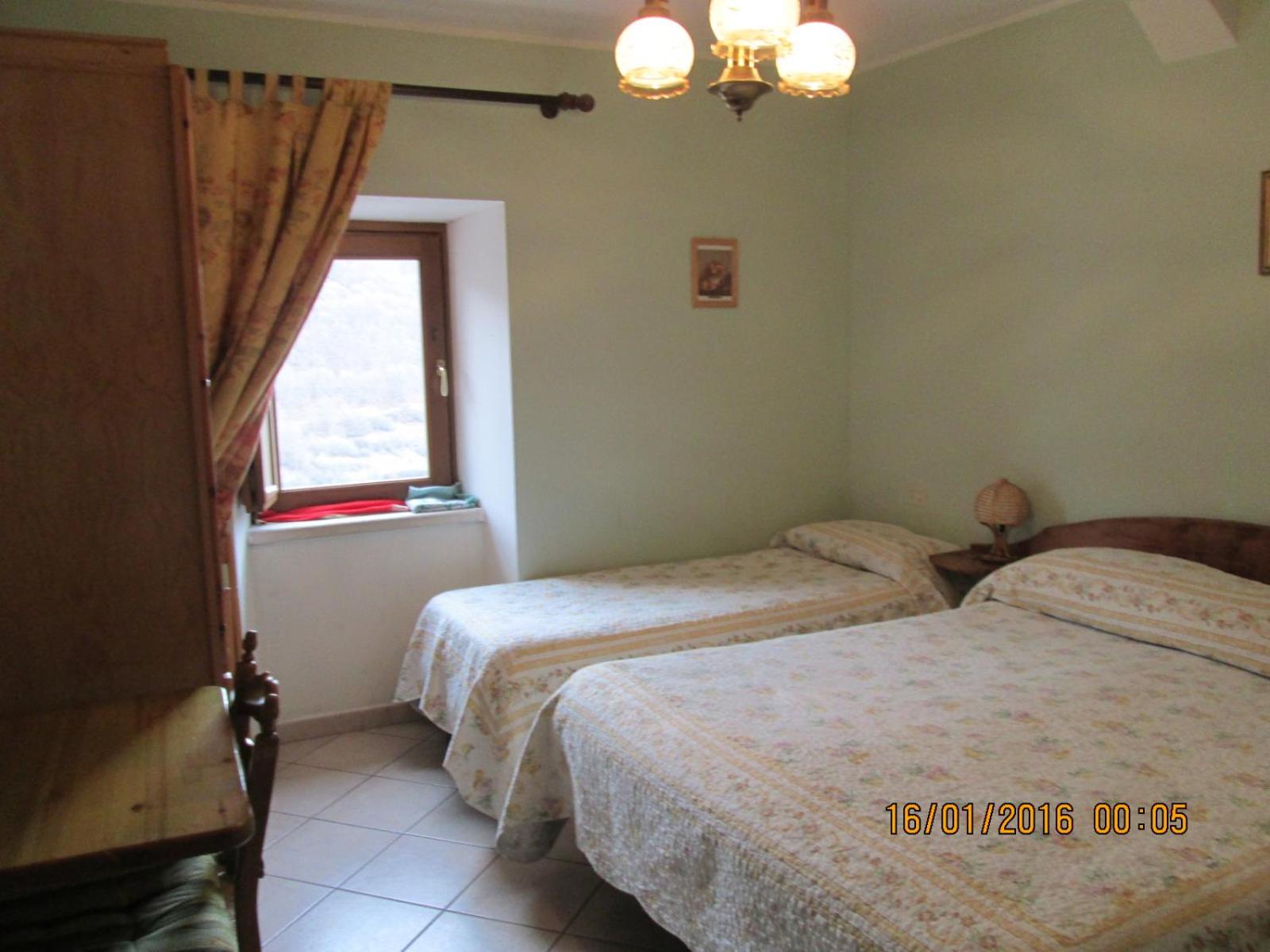 Triple Room with Shower photo 1