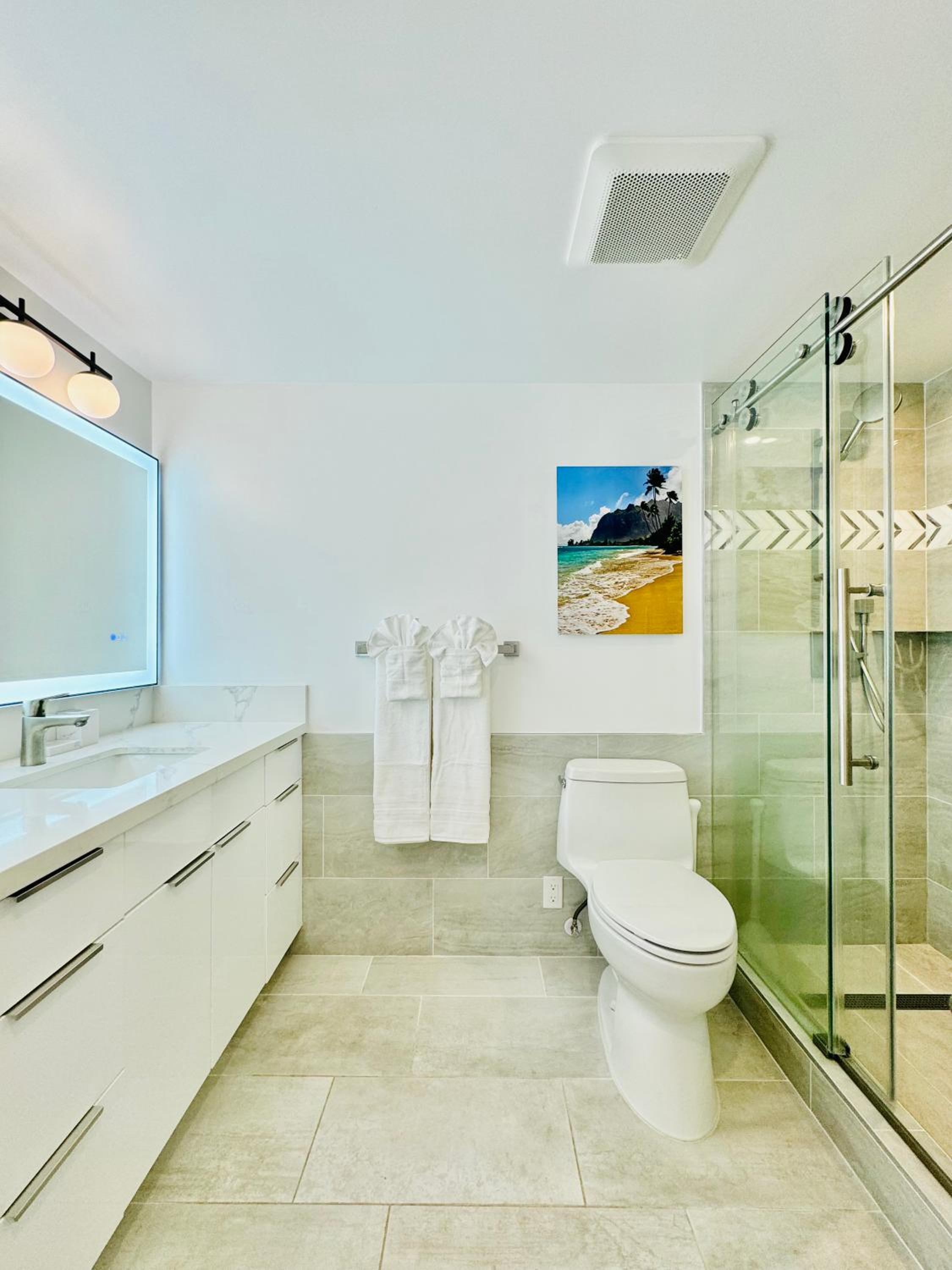 Panoramic Oceanview Resort - Full Kitchen in Each Unit, 2 Swimming Pools, Onsite Restaurants, Fireworks Every Friday: One-Bedroom Apartment - Oceanfront photo