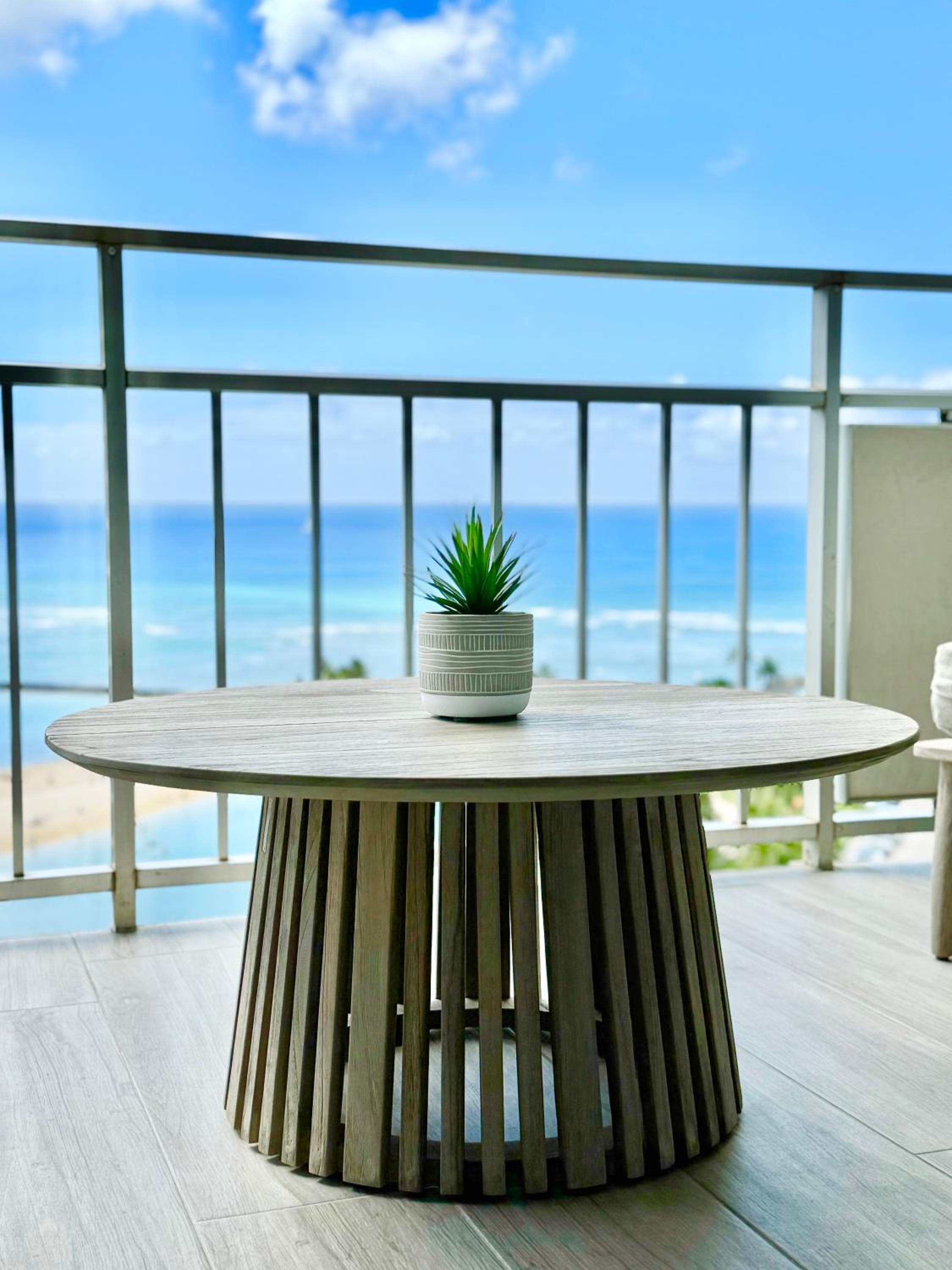 Panoramic Oceanview Resort - Full Kitchen in Each Unit, 2 Swimming Pools, Onsite Restaurants, Fireworks Every Friday: One-Bedroom Apartment - Oceanfront photo