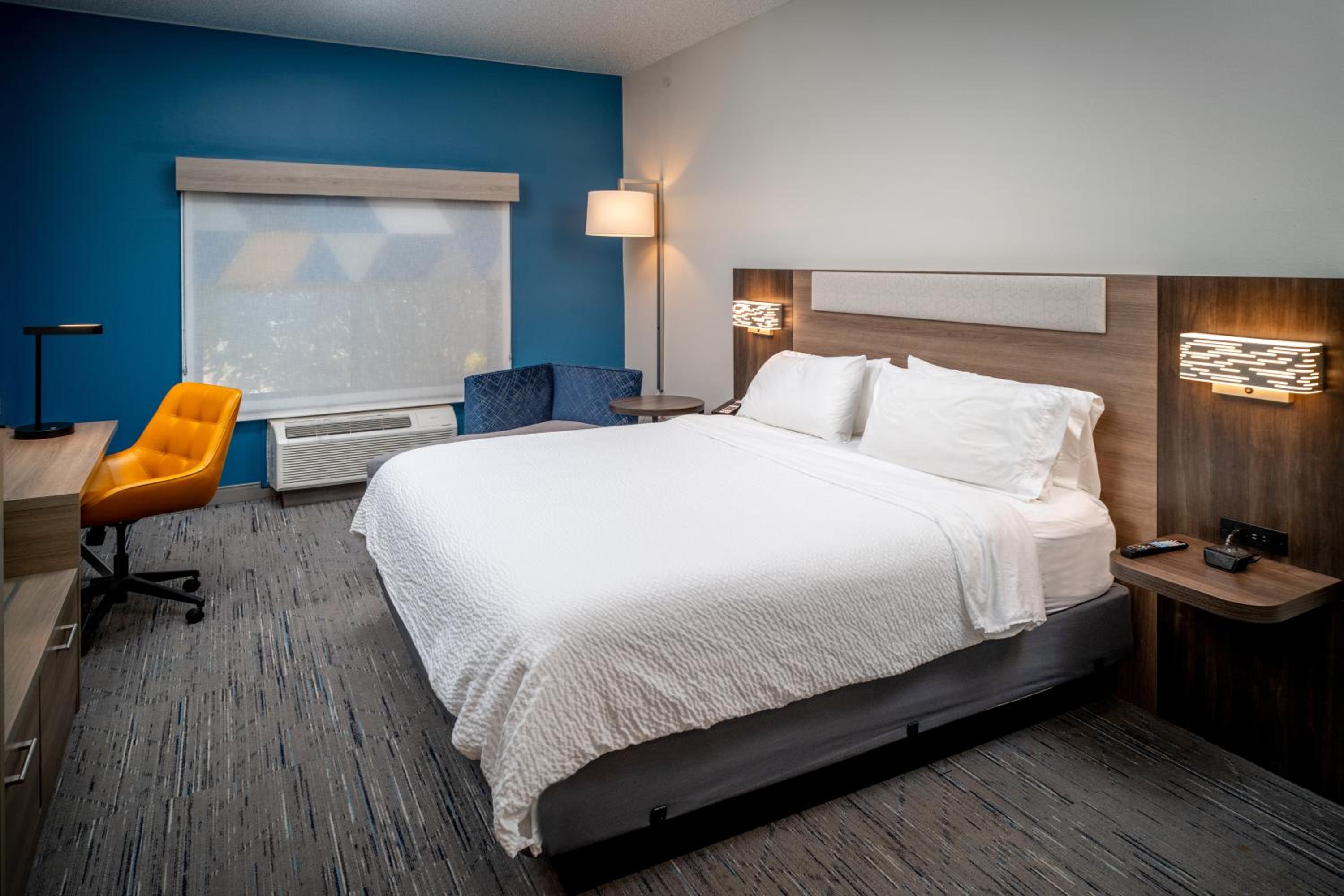 Standard Room - Photo 7