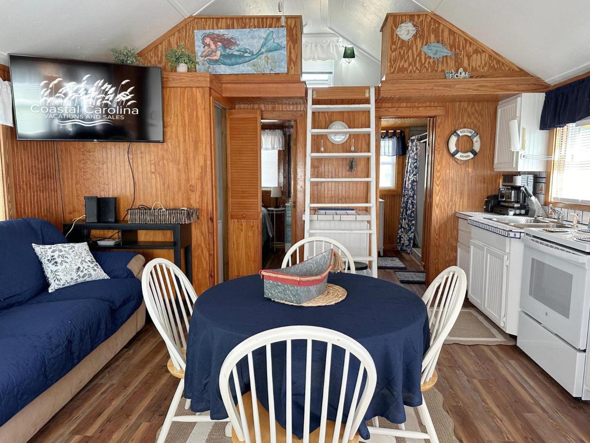 Two-Bedroom Holiday Home photo 2