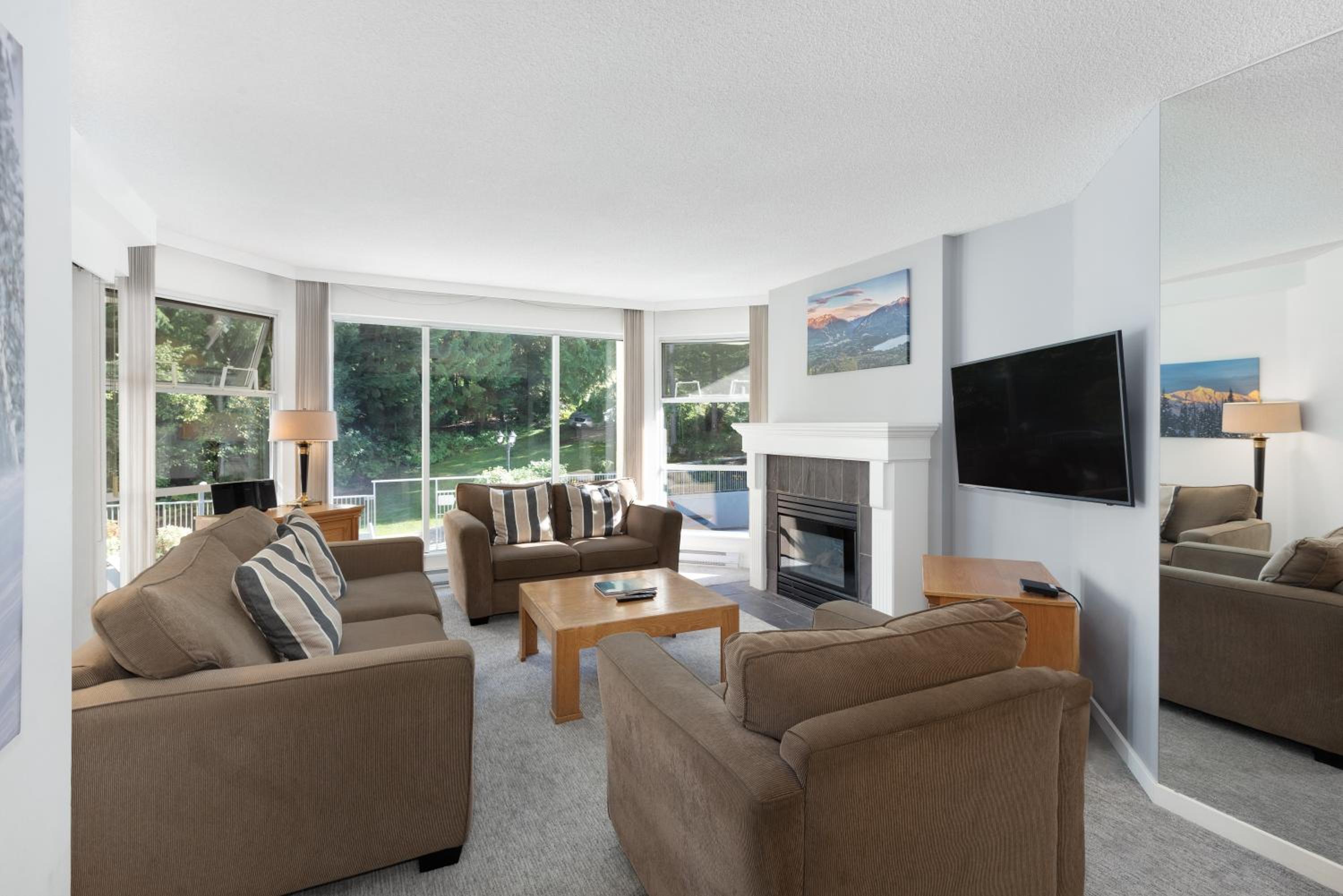 Condo, 2 Bedrooms (Unit 304)