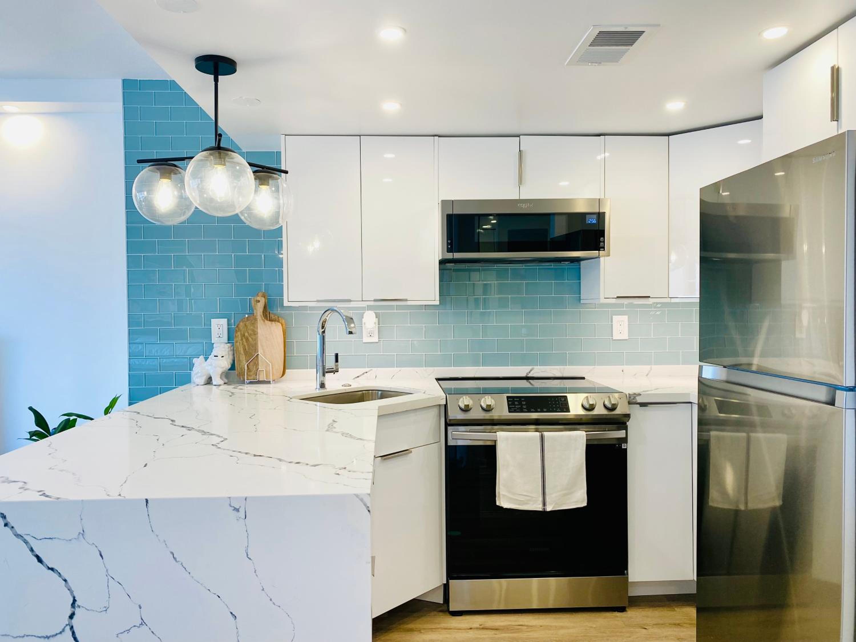 Panoramic Oceanview Resort - Full Kitchen in Each Unit, 2 Swimming Pools, Onsite Restaurants, Fireworks Every Friday: One-Bedroom Apartment - Oceanfront photo