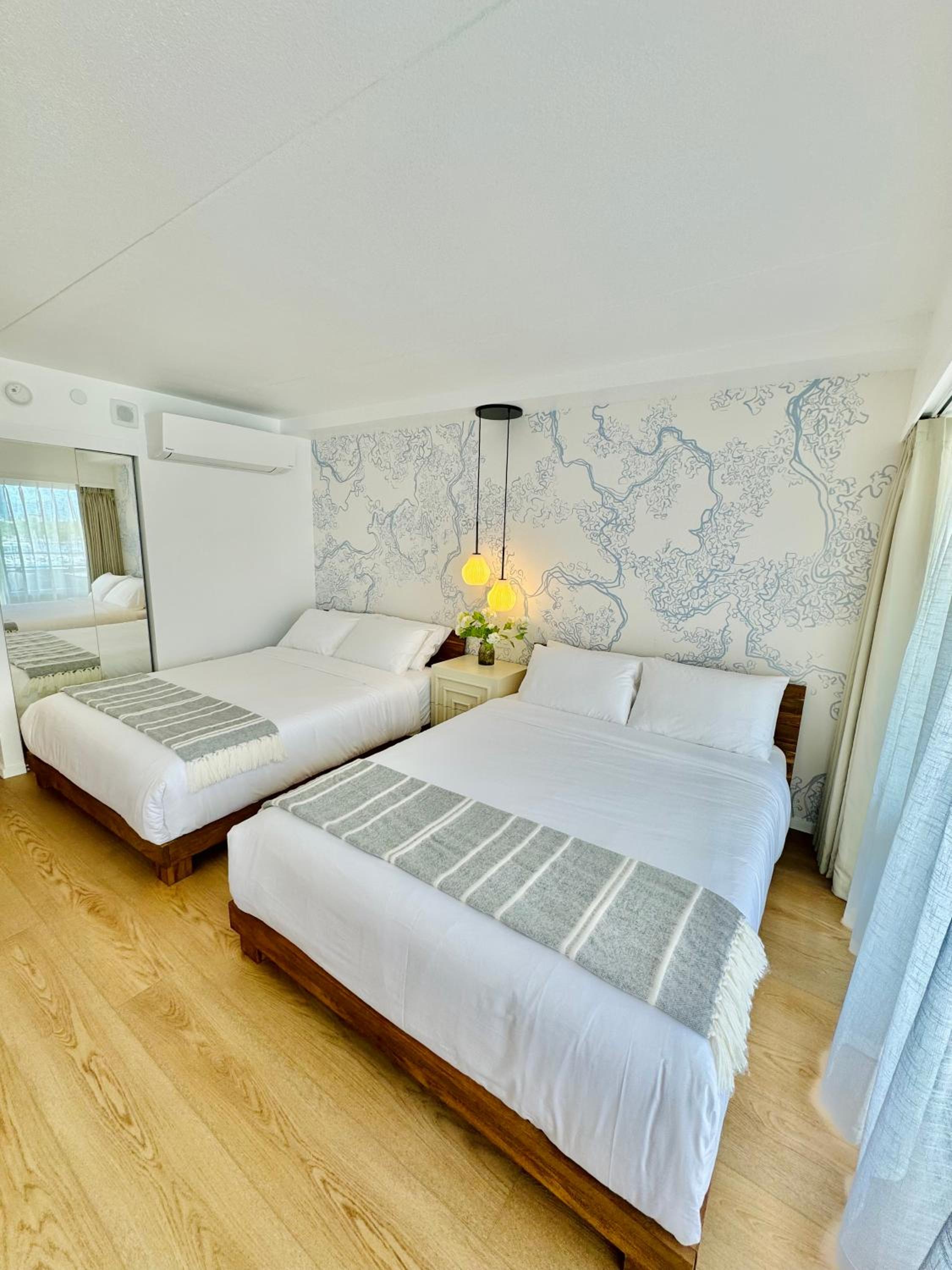 Panoramic Oceanview Resort - Full Kitchen in Each Unit, 2 Swimming Pools, Onsite Restaurants, Fireworks Every Friday: One-Bedroom Apartment - Oceanfront photo