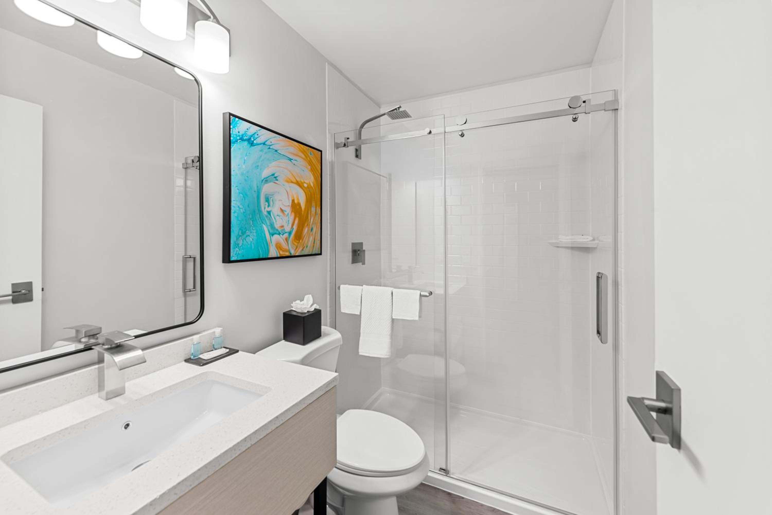 King Suite - Non Smoking/Pet Friendly - Photo 5
