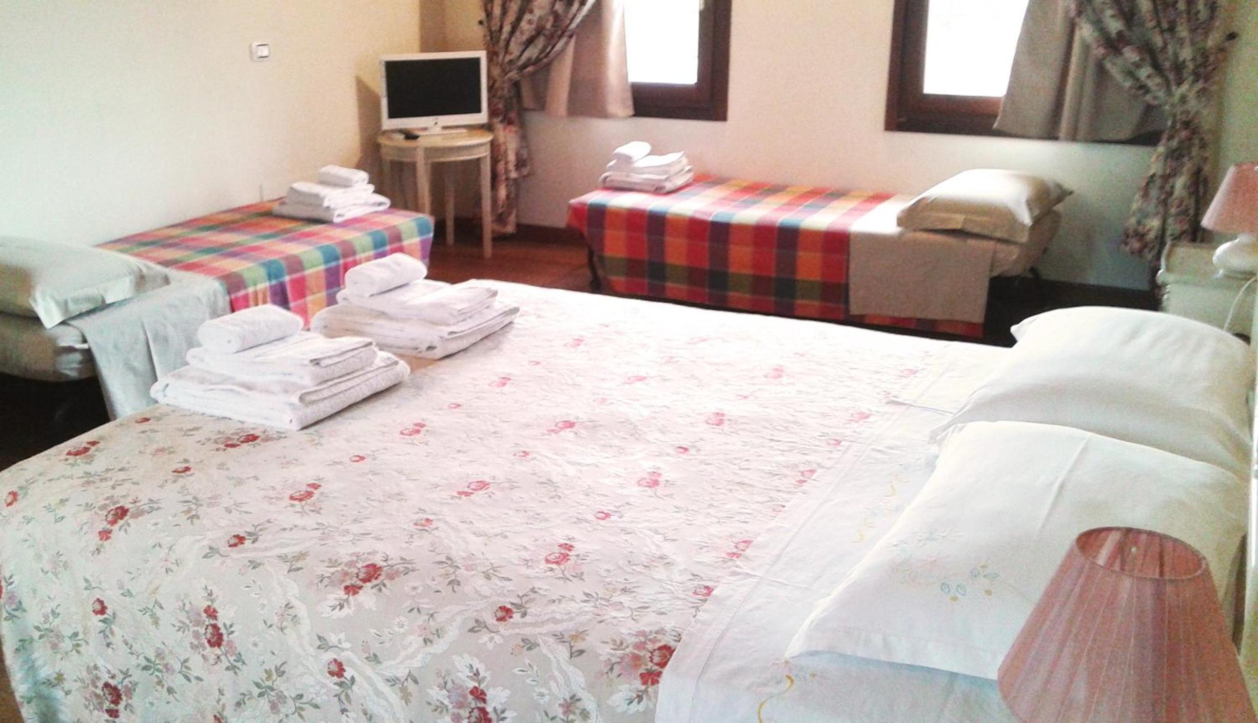 Deluxe Double Room - Photo 5