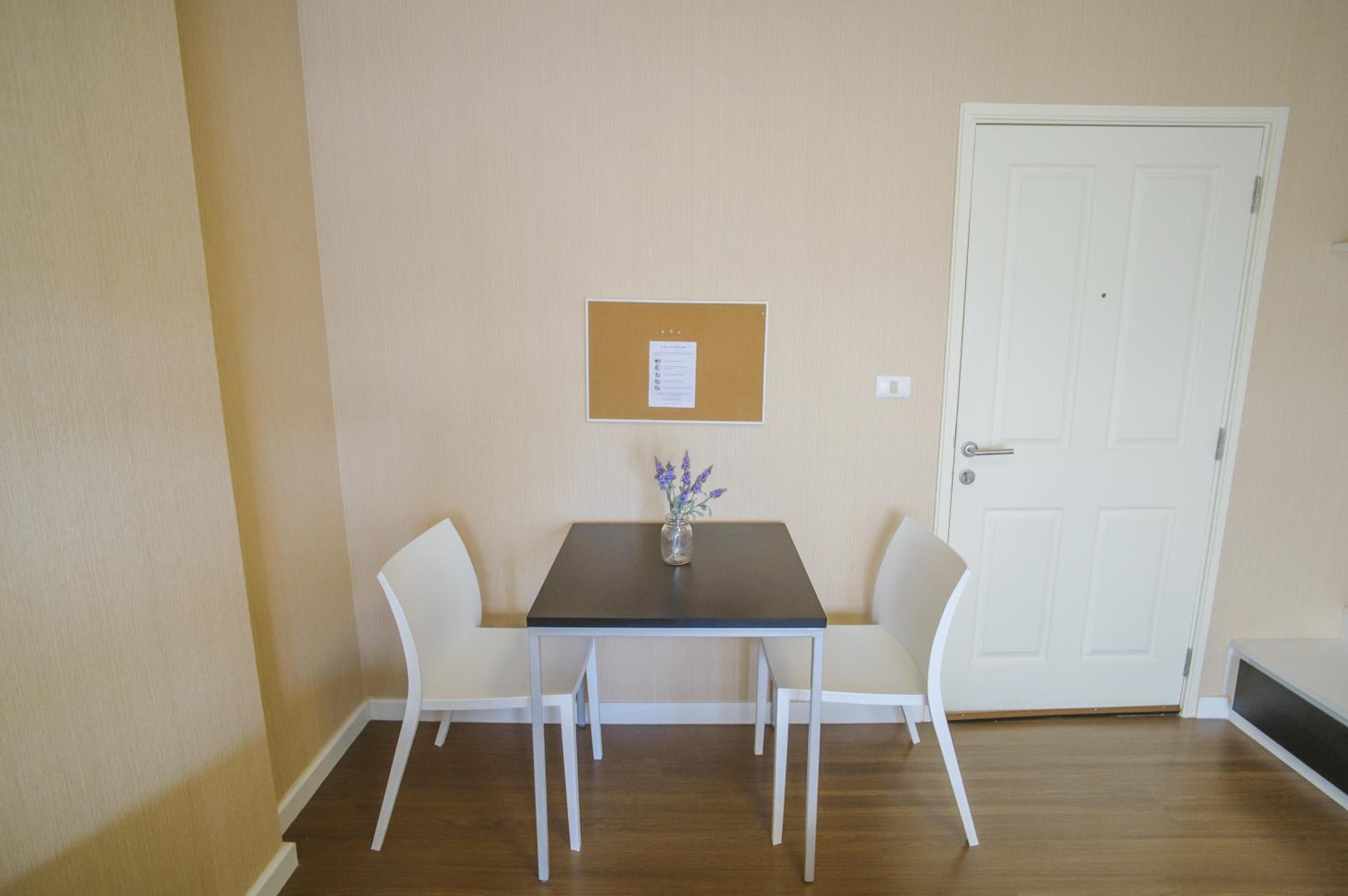 Apartment - Photo 27