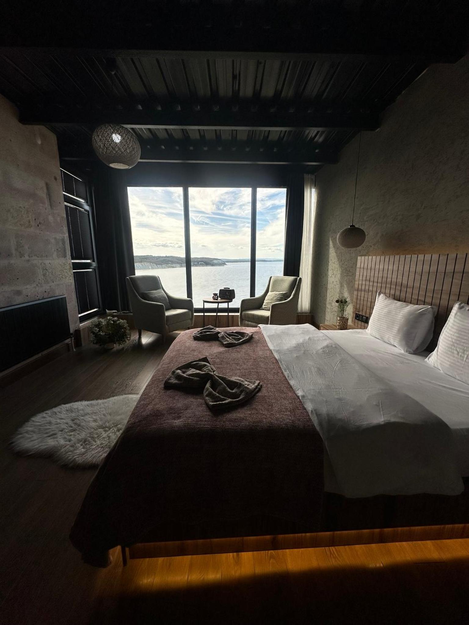 Deluxe Double Room With Sea View photo 3