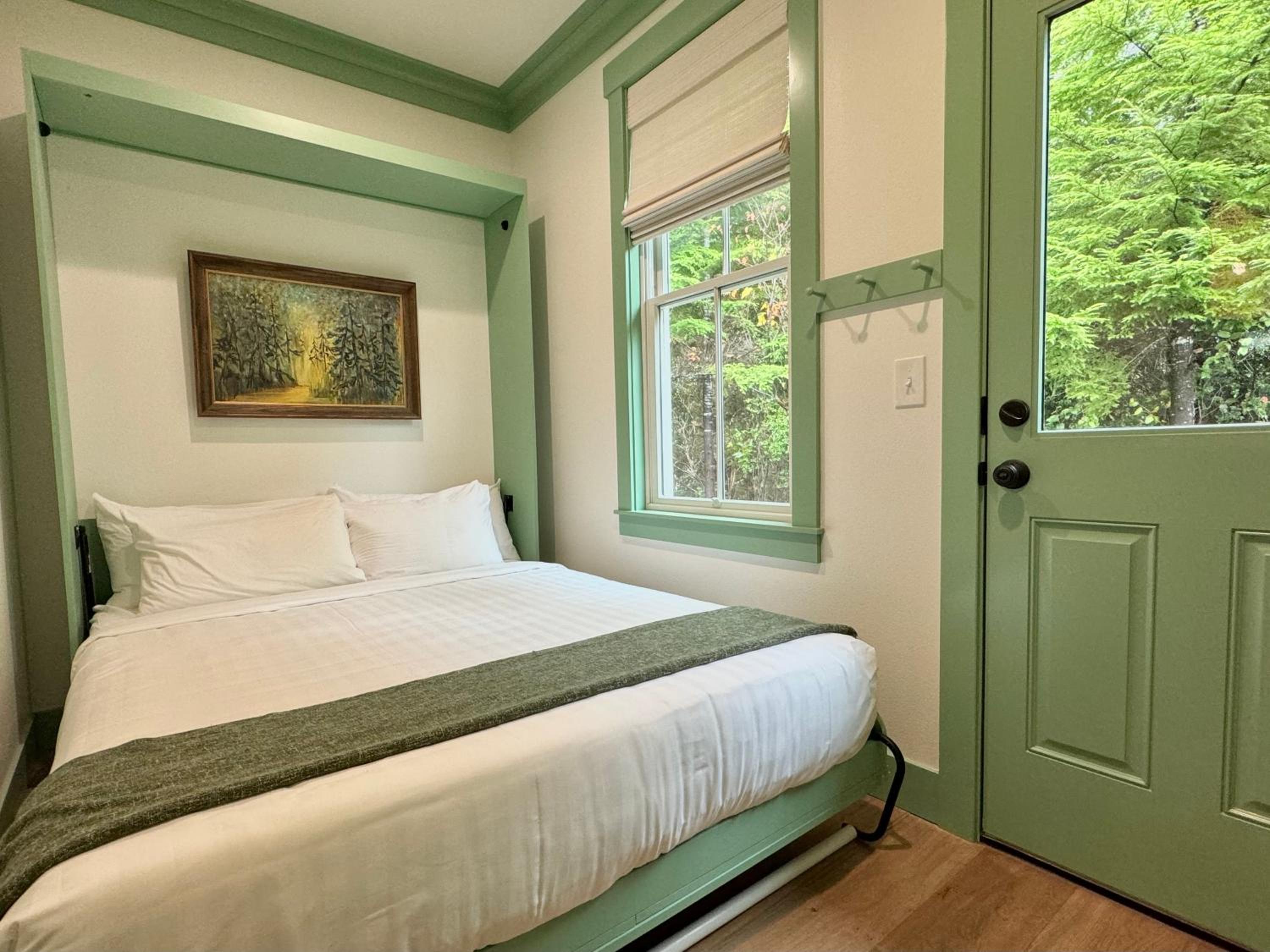 Two-Bedroom House photo 3