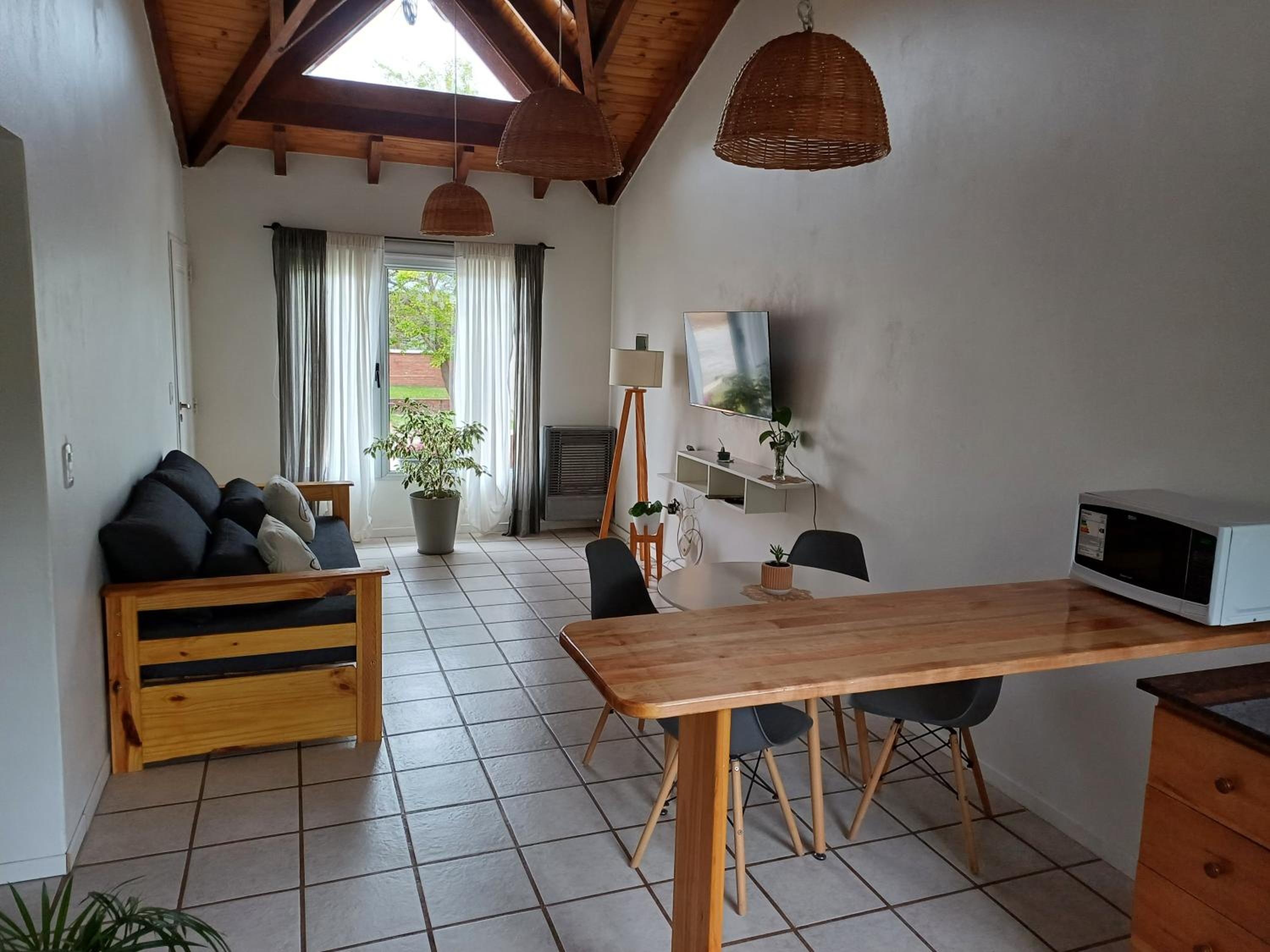One-Bedroom House photo 1