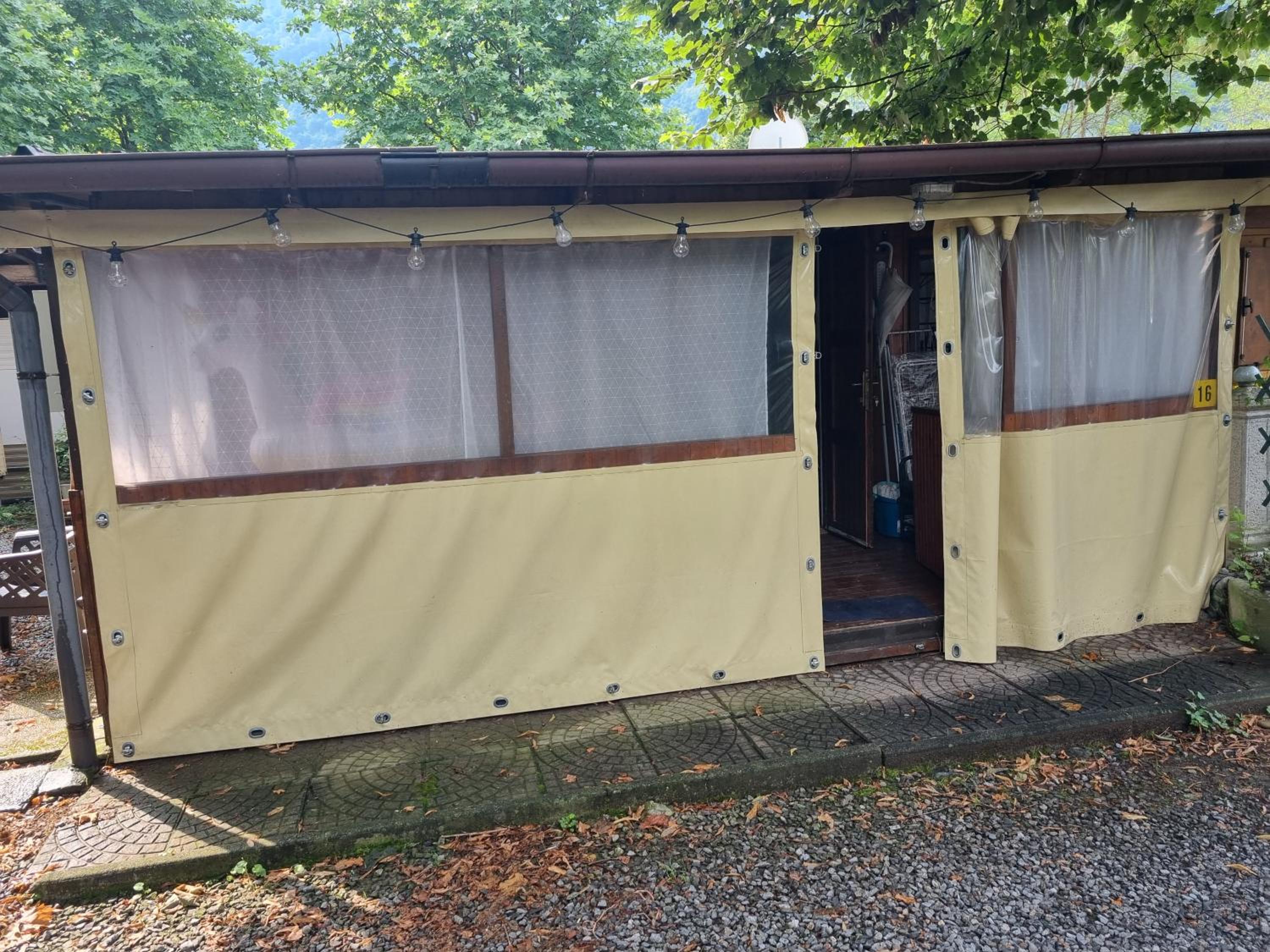 Mobile Home photo 3