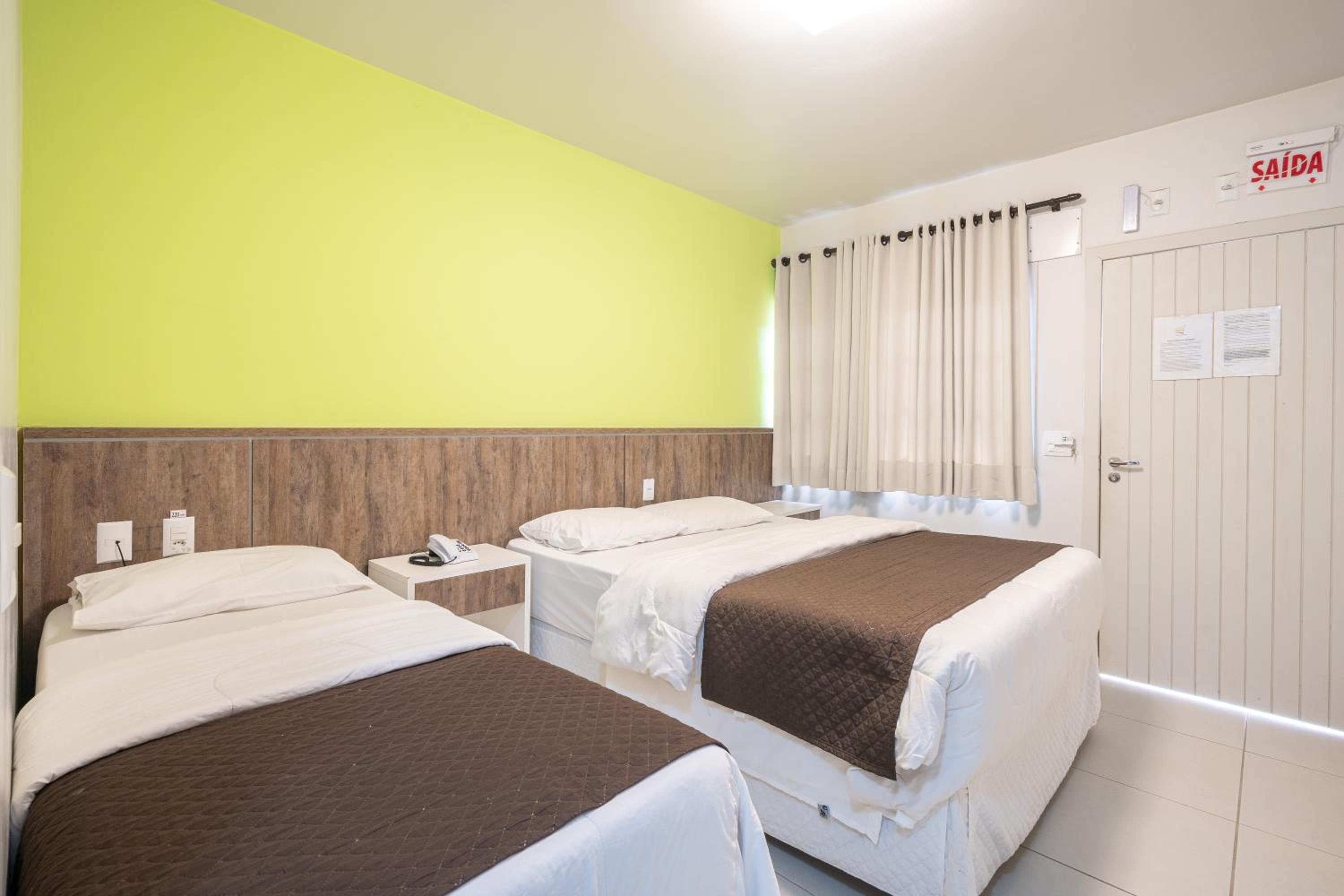 Superior Triple Room photo 3