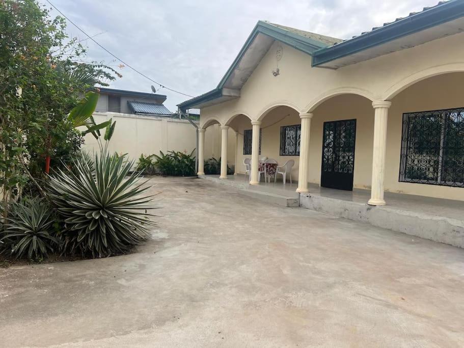 Three-Bedroom House photo 1