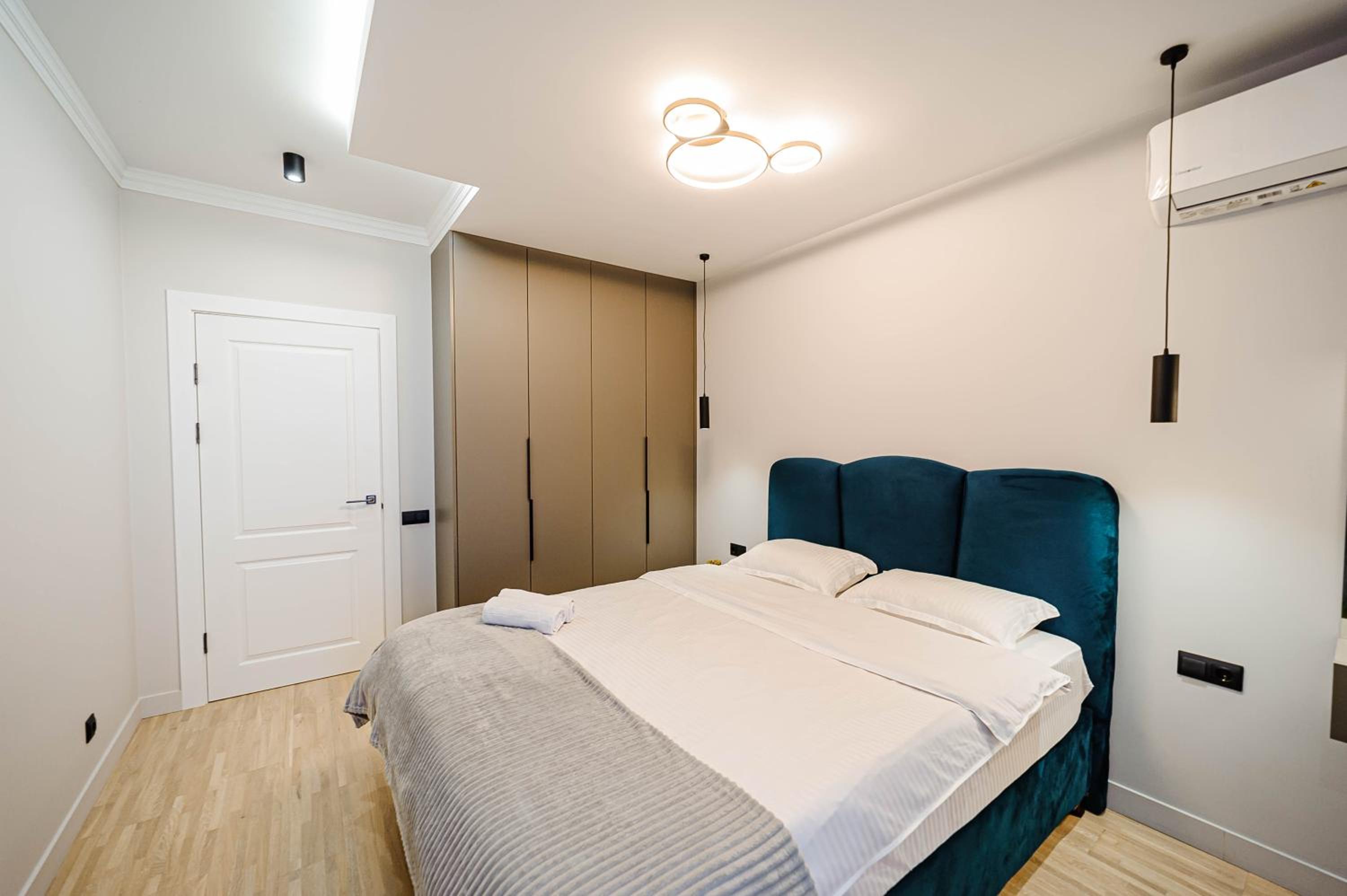 Apartment with Terrace photo 3