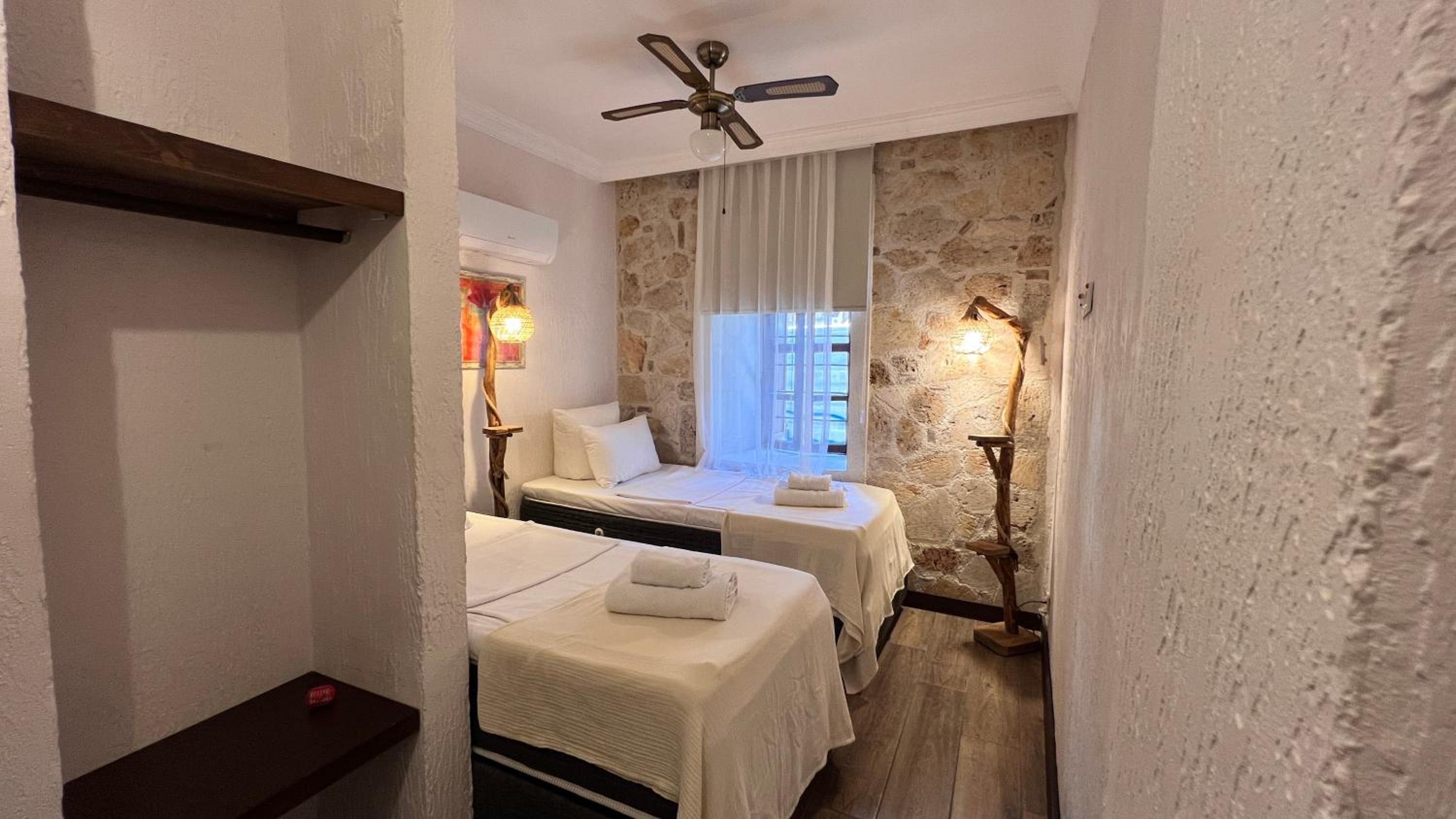 Double or Twin Room with Private Bathroom