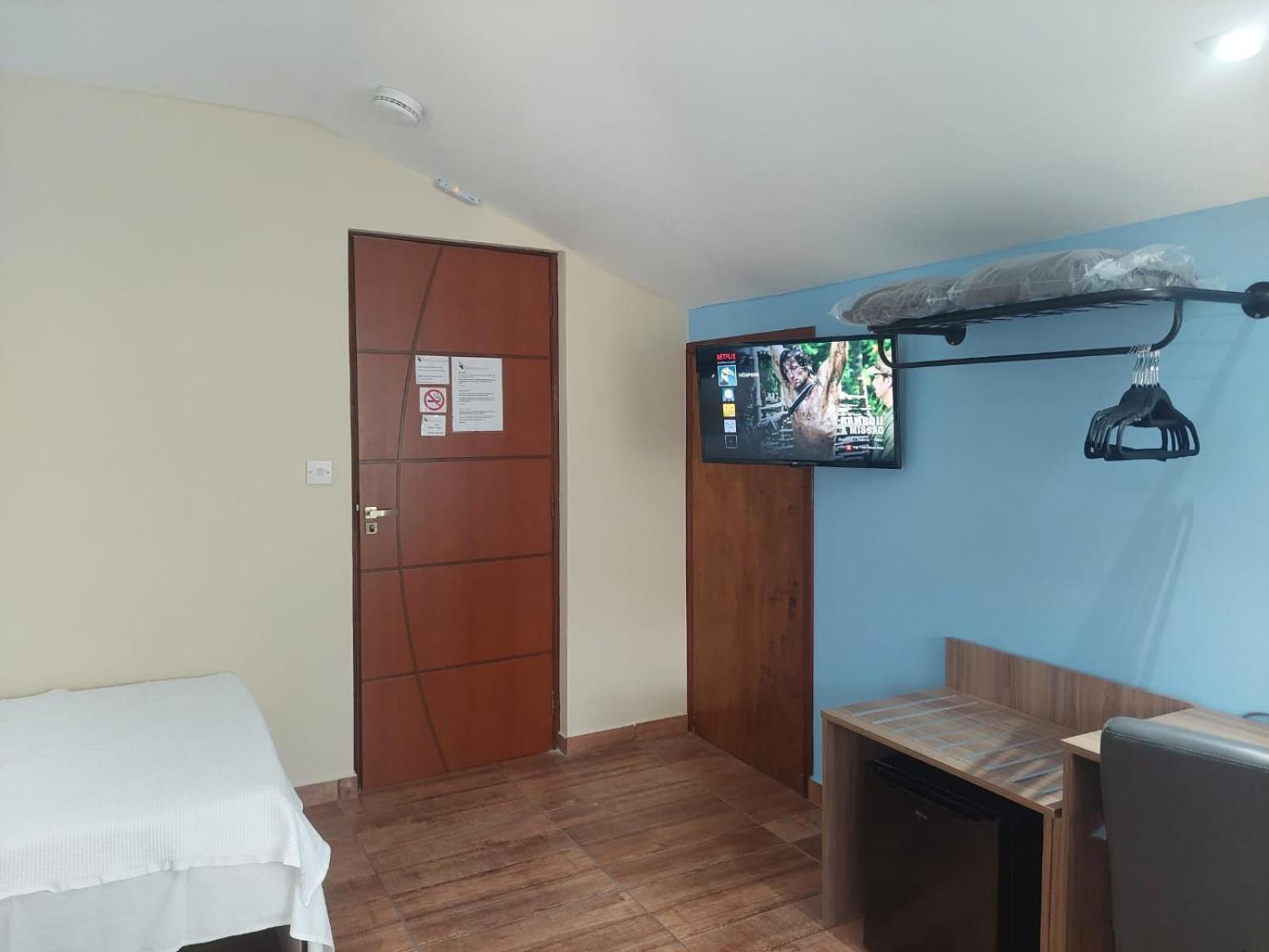 Deluxe Double or Twin Room photo 2