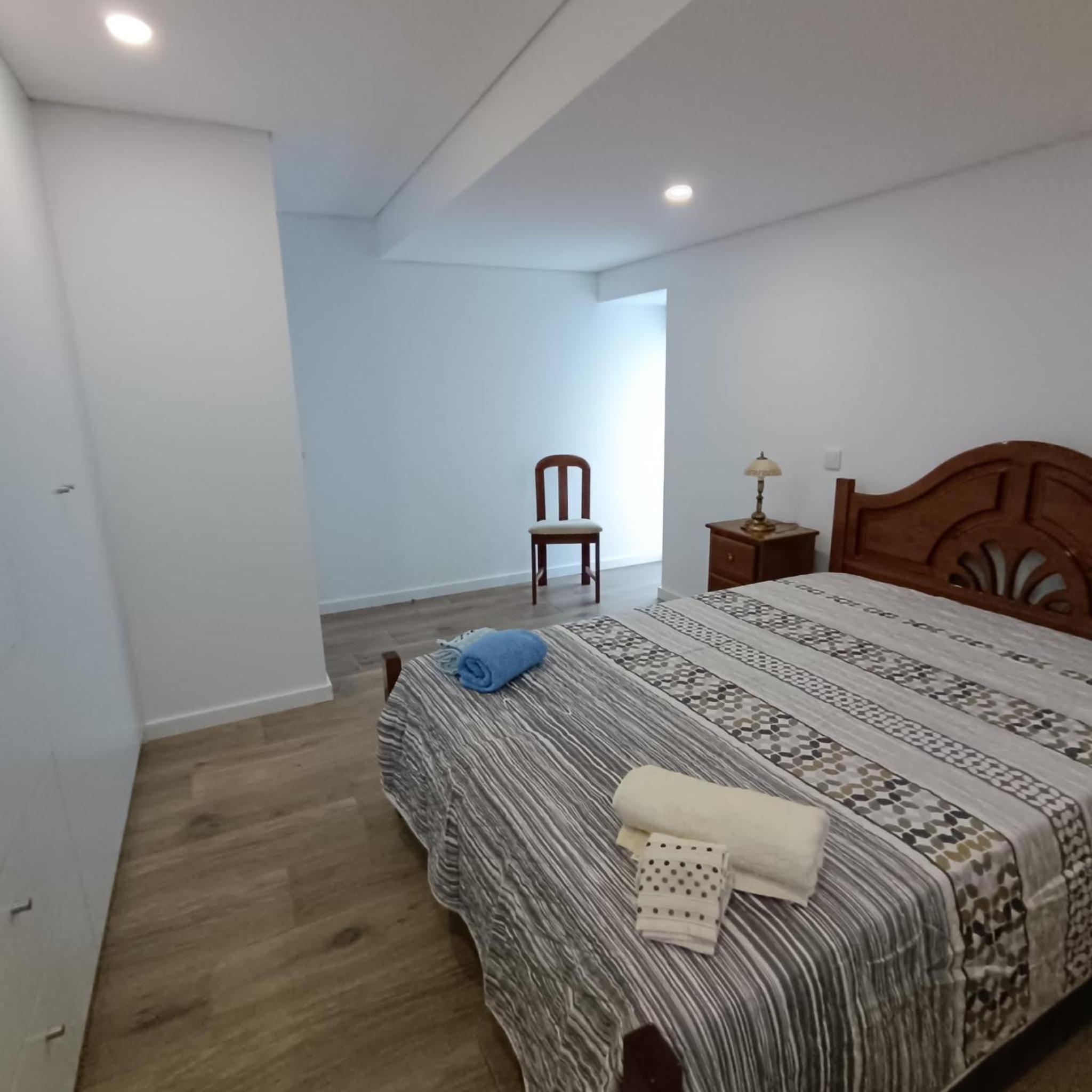 Double Room with Shared Bathroom photo 3