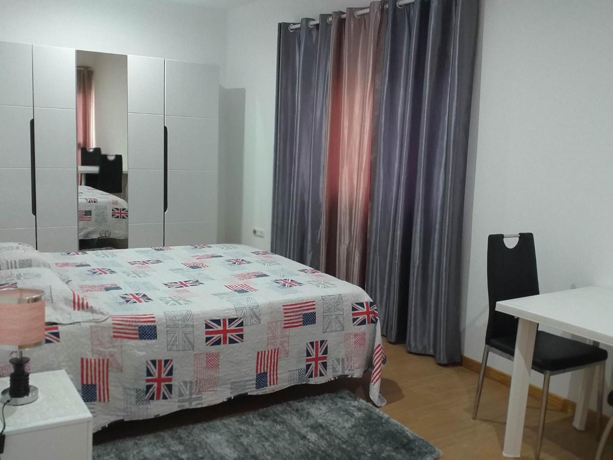 Deluxe Double Room with Balcony and Sea View