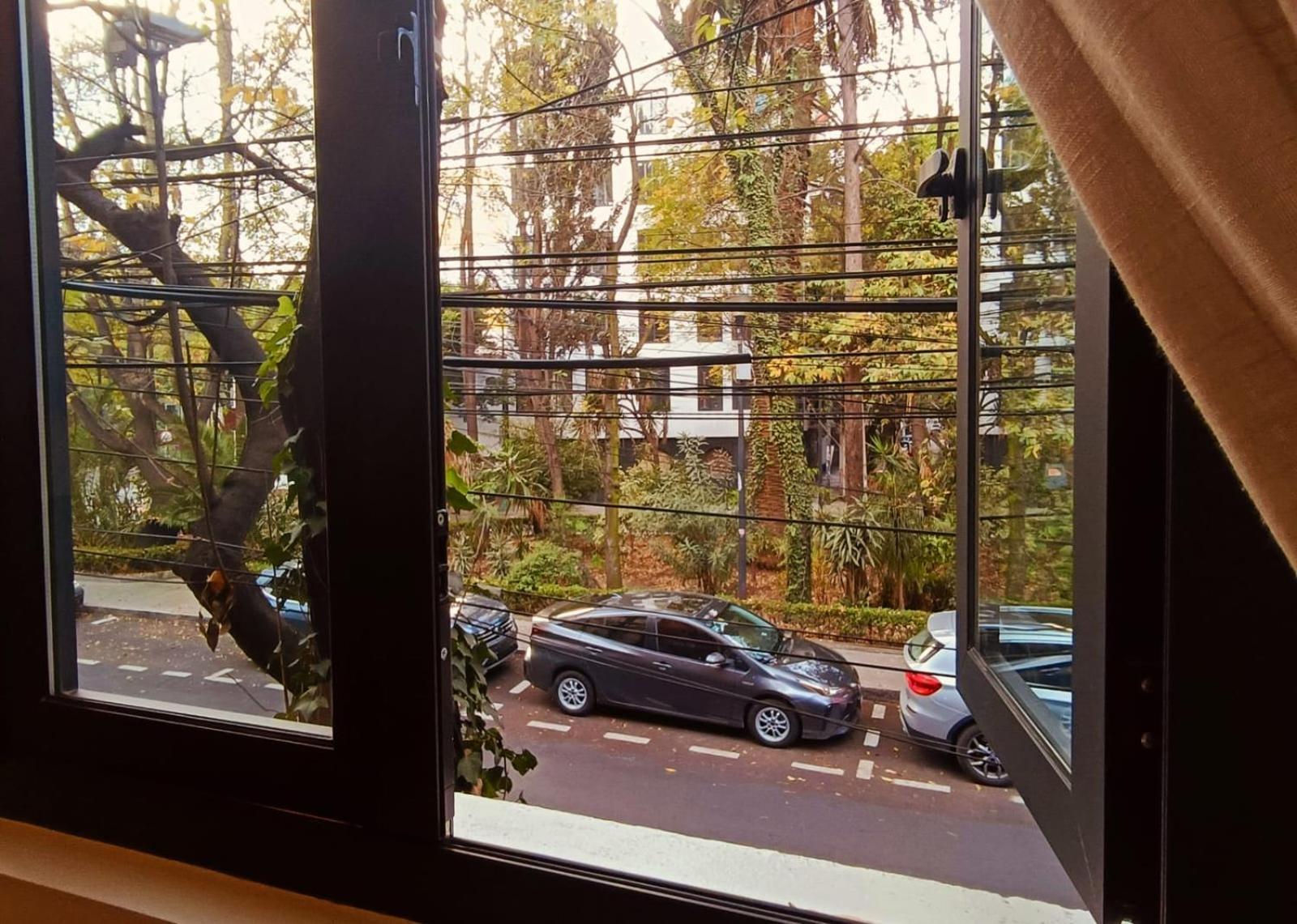 Double Room with Balcony - Photo 5