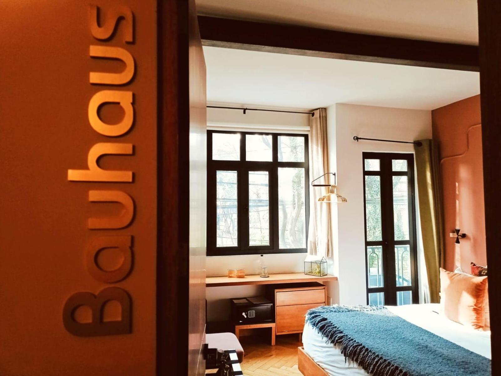 Deluxe Double Room with Balcony - Photo 3