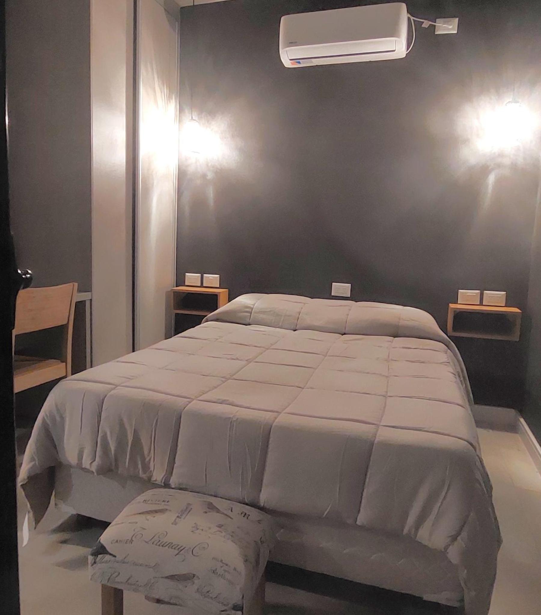 One-Bedroom House photo 1