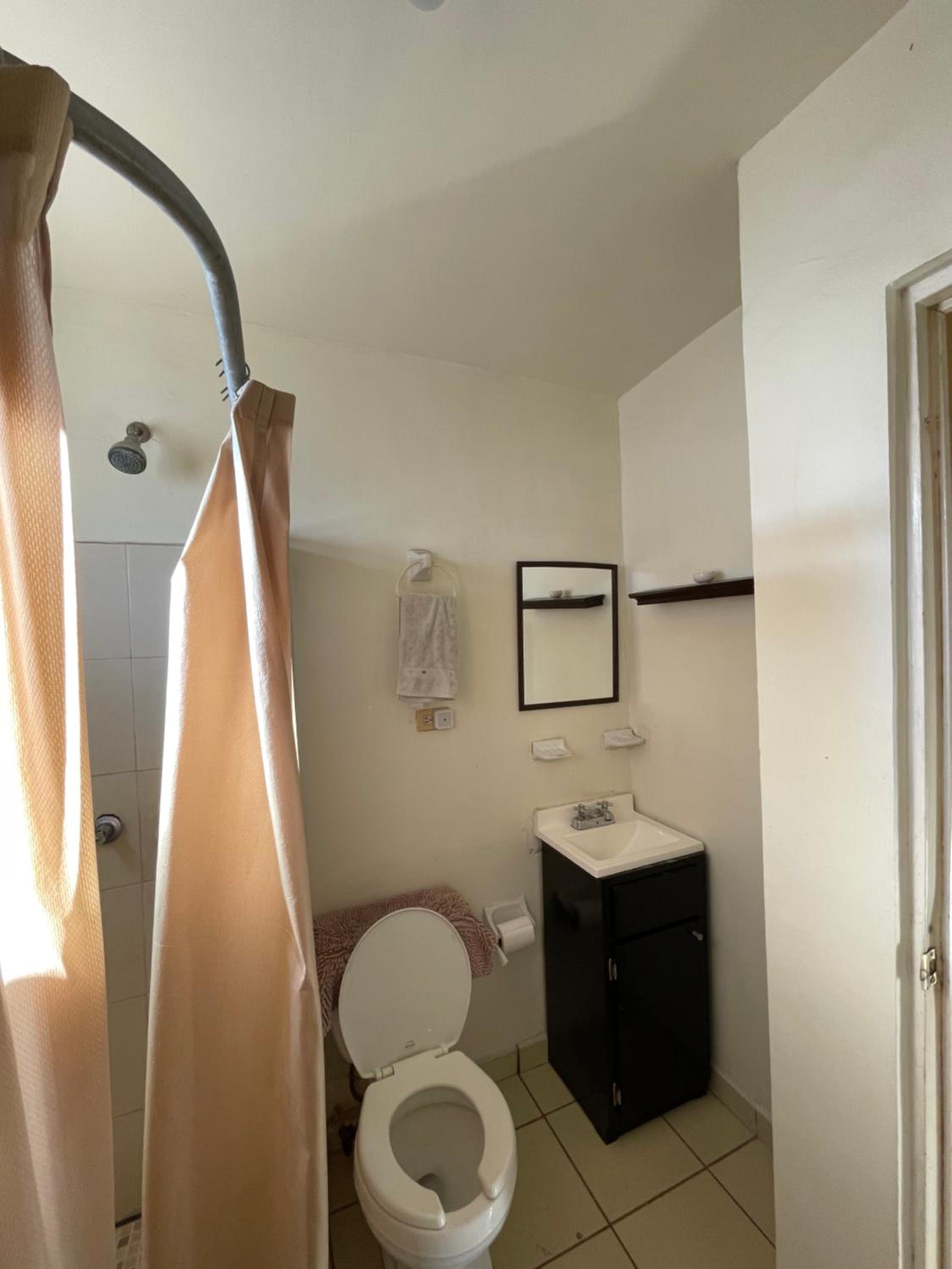One-Bedroom House photo 3