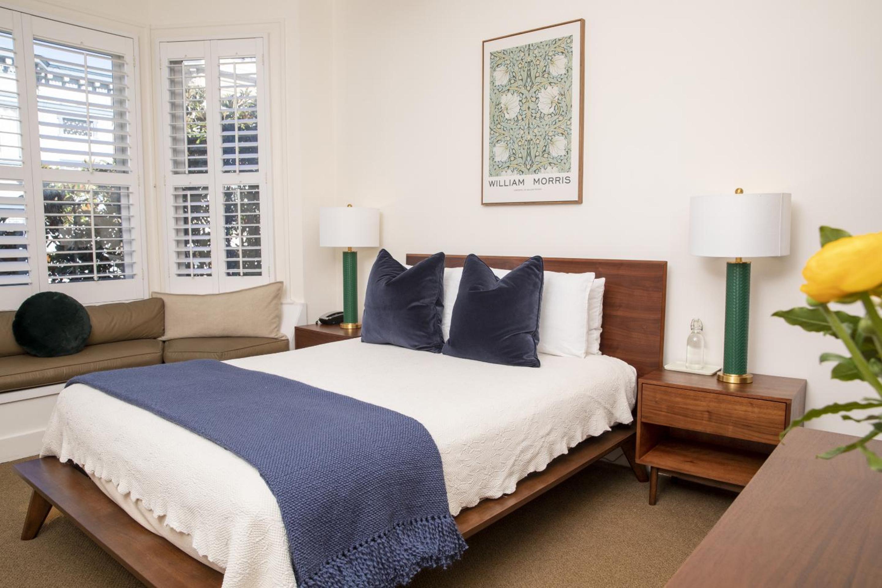 Standard Queen Room - Photo 1