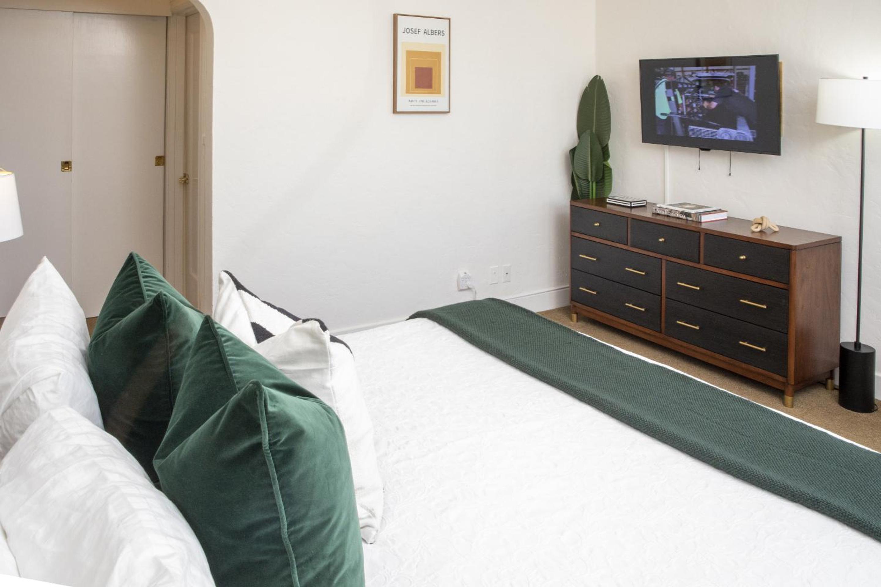 Junior Suite - Photo 24
